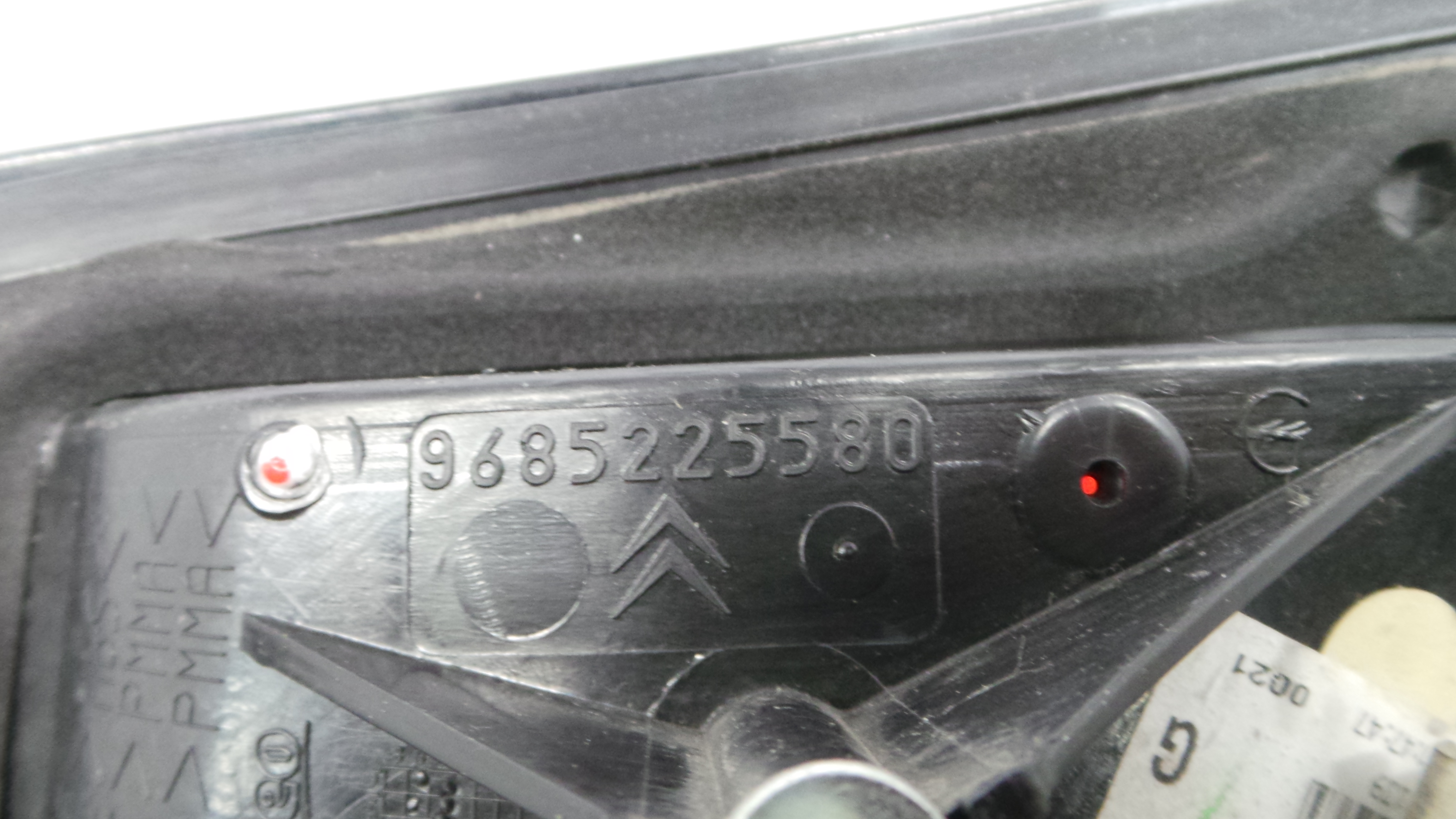 Farolim Mala Trás Esq  9685225580 – CITROËN C3 II (SC_)