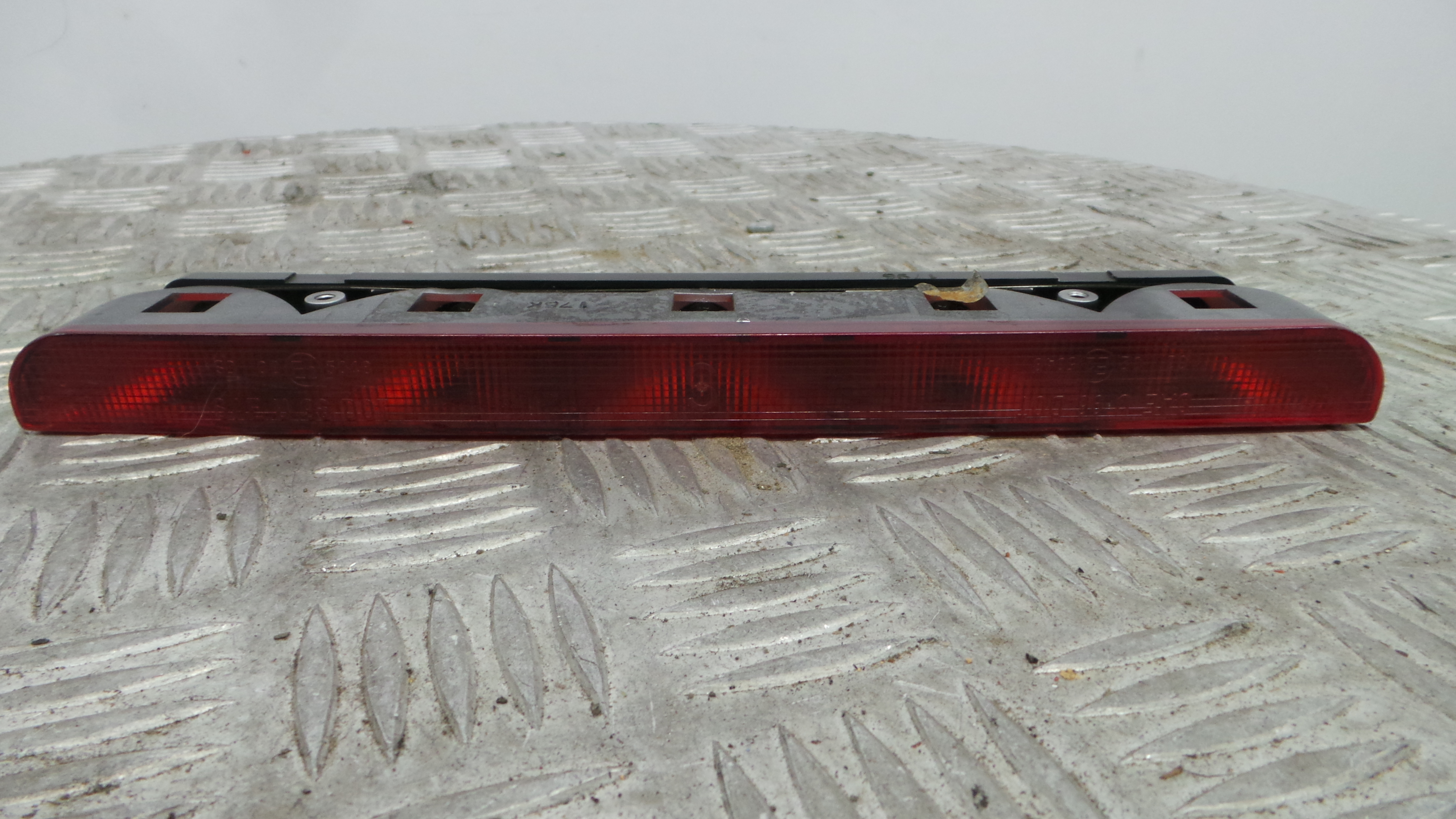 Farolim Stop Central / Luz de Stop Adicional 6351G0 - CITROËN SAXO (S0, S1)-36505645 Farolim Stop Central / Luz de Stop Adicional 6351G0 - CITROËN SAXO (S0, S1)-36505645