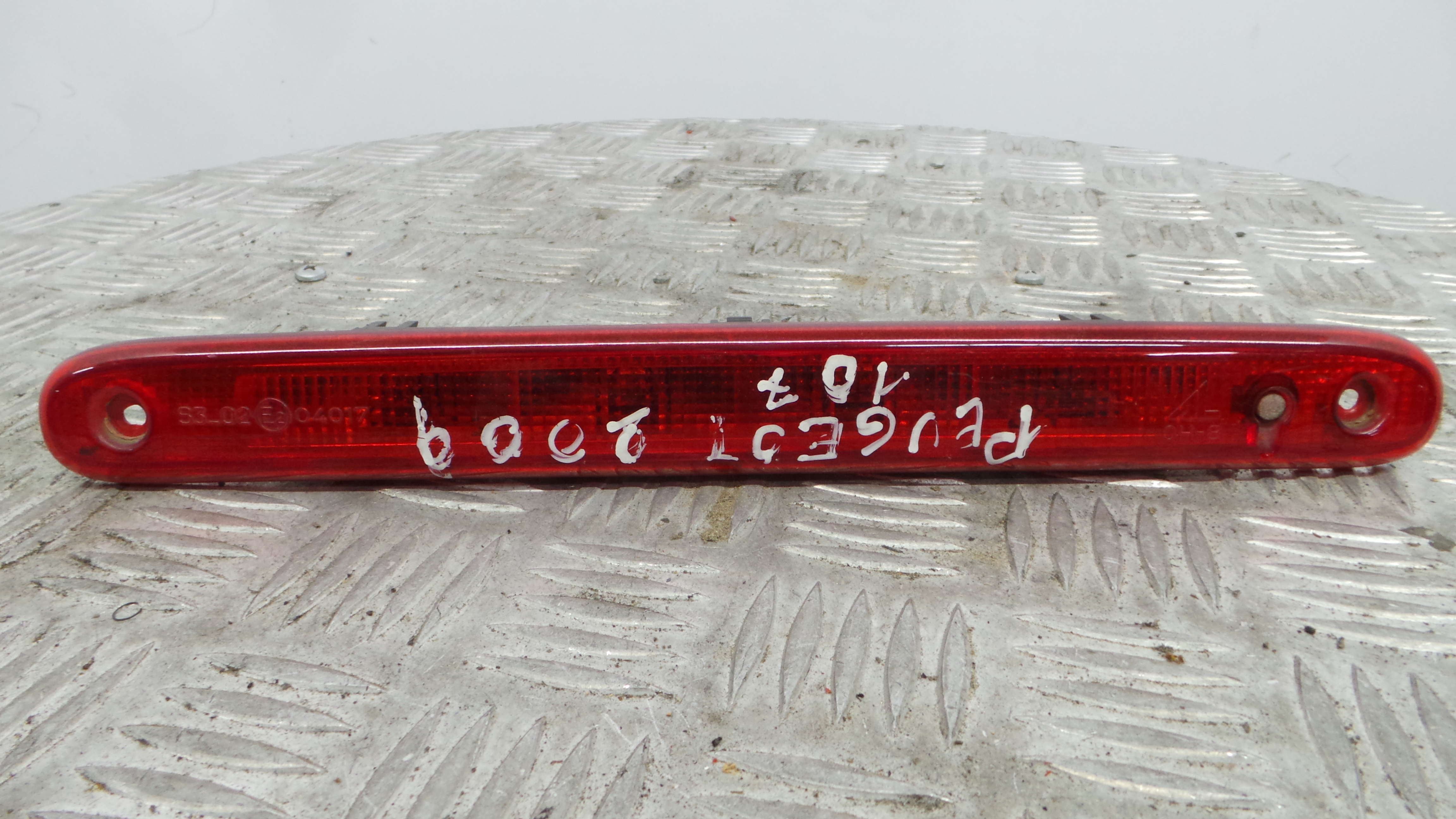 Farolim Stop Central / Luz de Stop Adicional 1606372780 - PEUGEOT 107 (PM_, PN_)-36505673 Farolim Stop Central / Luz de Stop Adicional 1606372780 - PEUGEOT 107 (PM_, PN_)-36505673