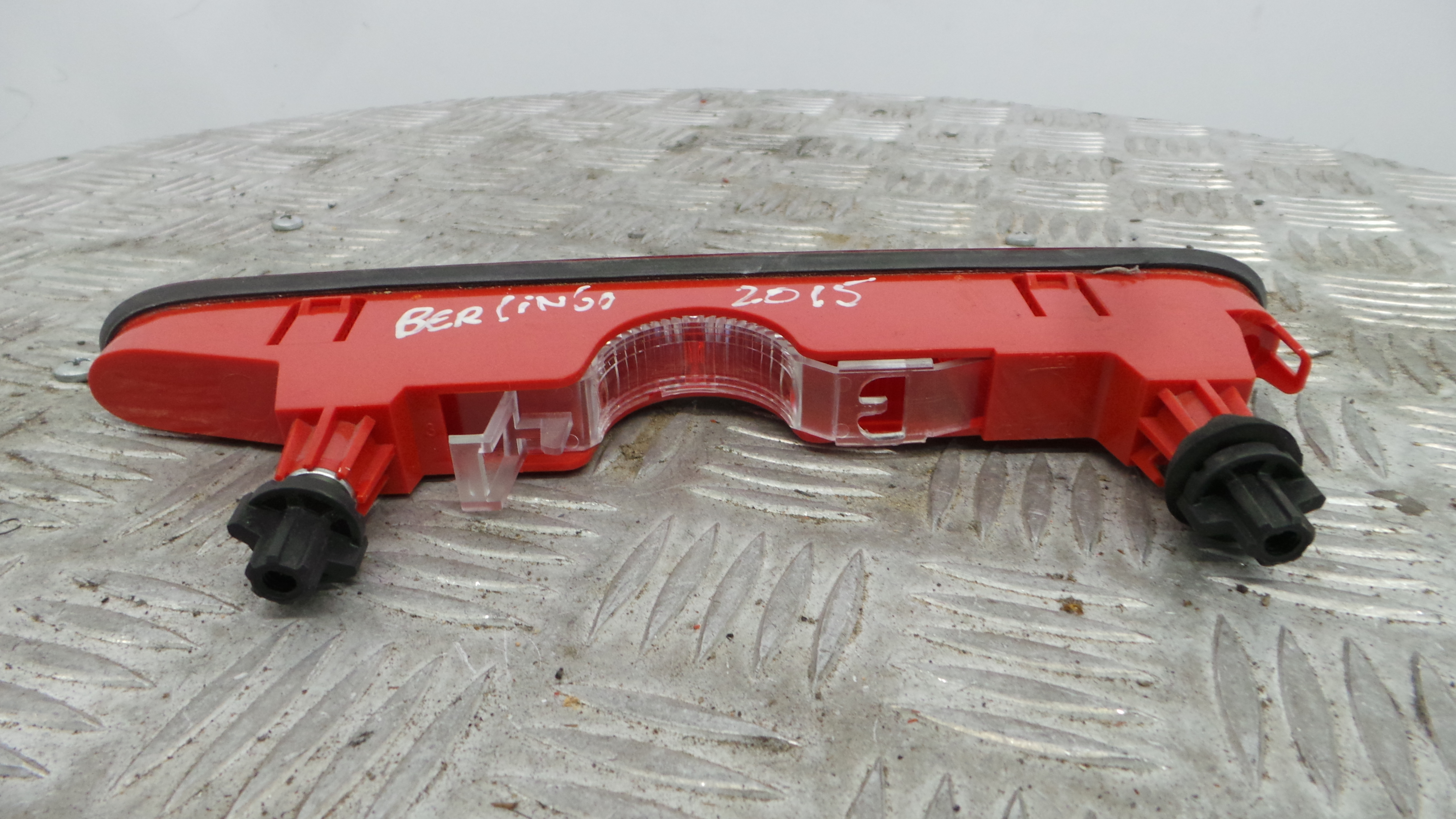 Farolim Stop Central / Luz de Stop Adicional 9682830180 - CITROËN BERLINGO / BERLINGO FIRST Veícul-36505675