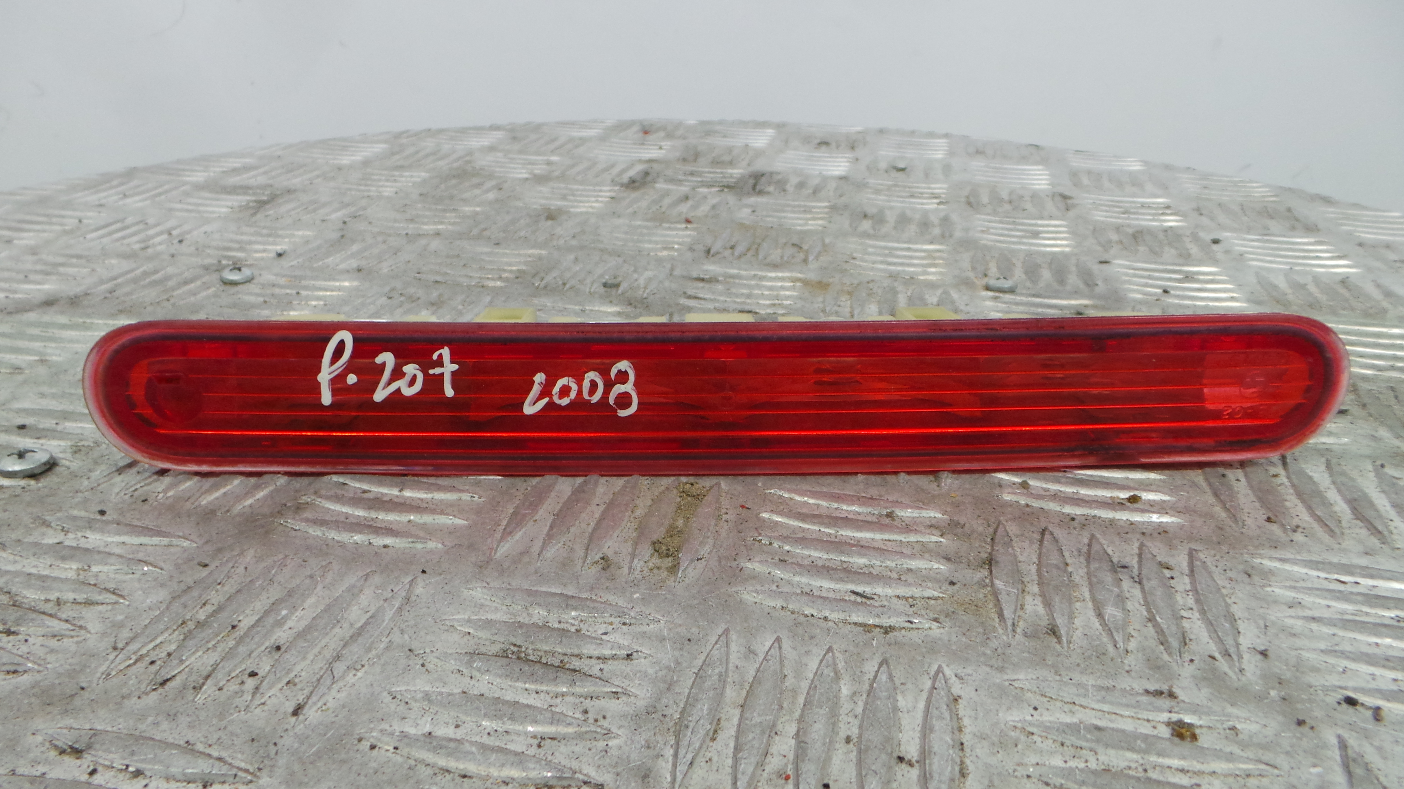 Farolim Stop Central / Luz de Stop Adicional 9649986880 - PEUGEOT 207 (WA_, WC_), 207/207+ (WA_, WC_-36505749 Farolim Stop Central / Luz de Stop Adicional 9649986880 - PEUGEOT 207 (WA_, WC_), 207/207+ (WA_, WC_-36505749