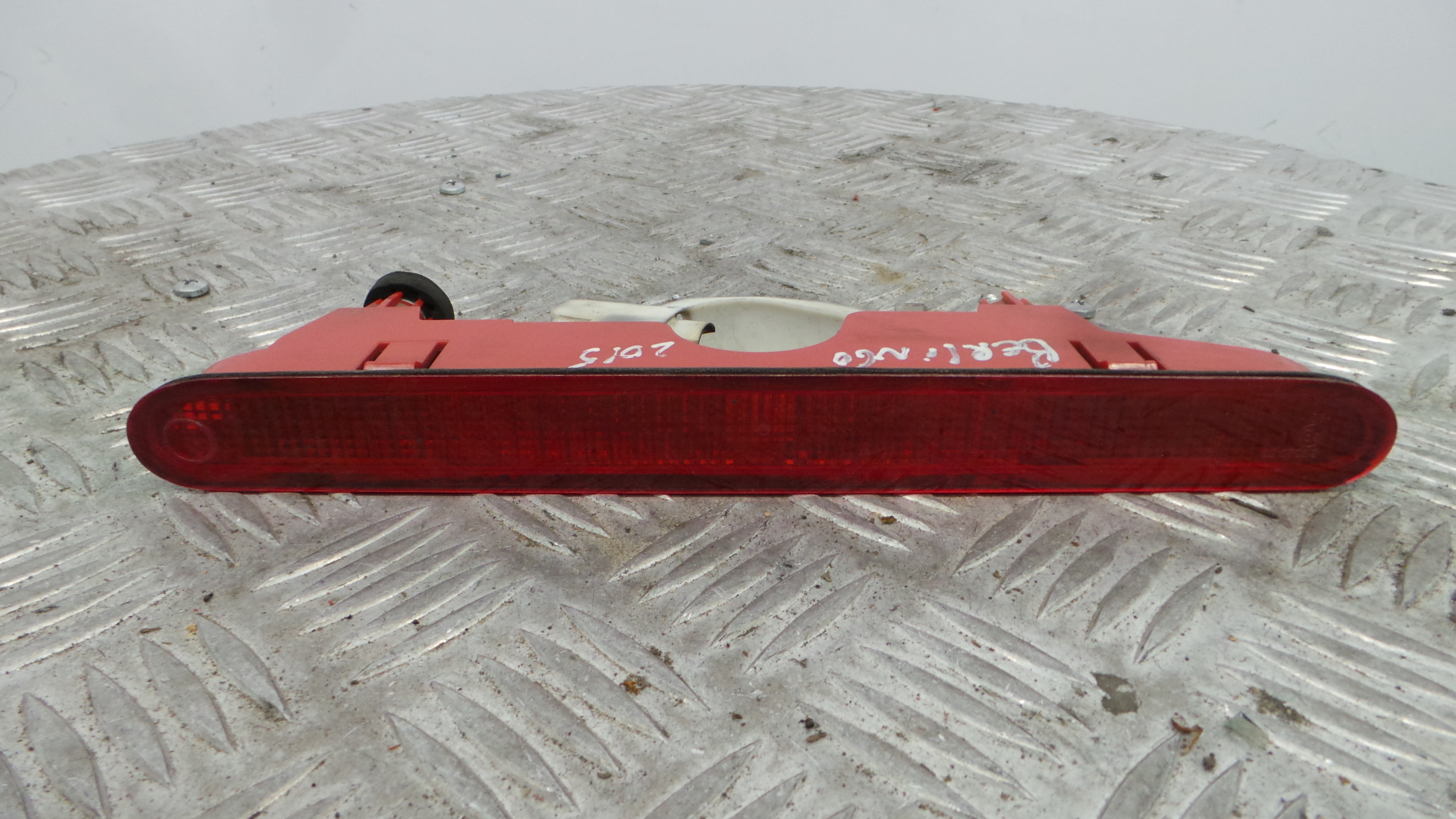 Farolim Stop Central / Luz de Stop Adicional 9682830180 - CITROËN BERLINGO / BERLINGO FIRST Veícul-36505762