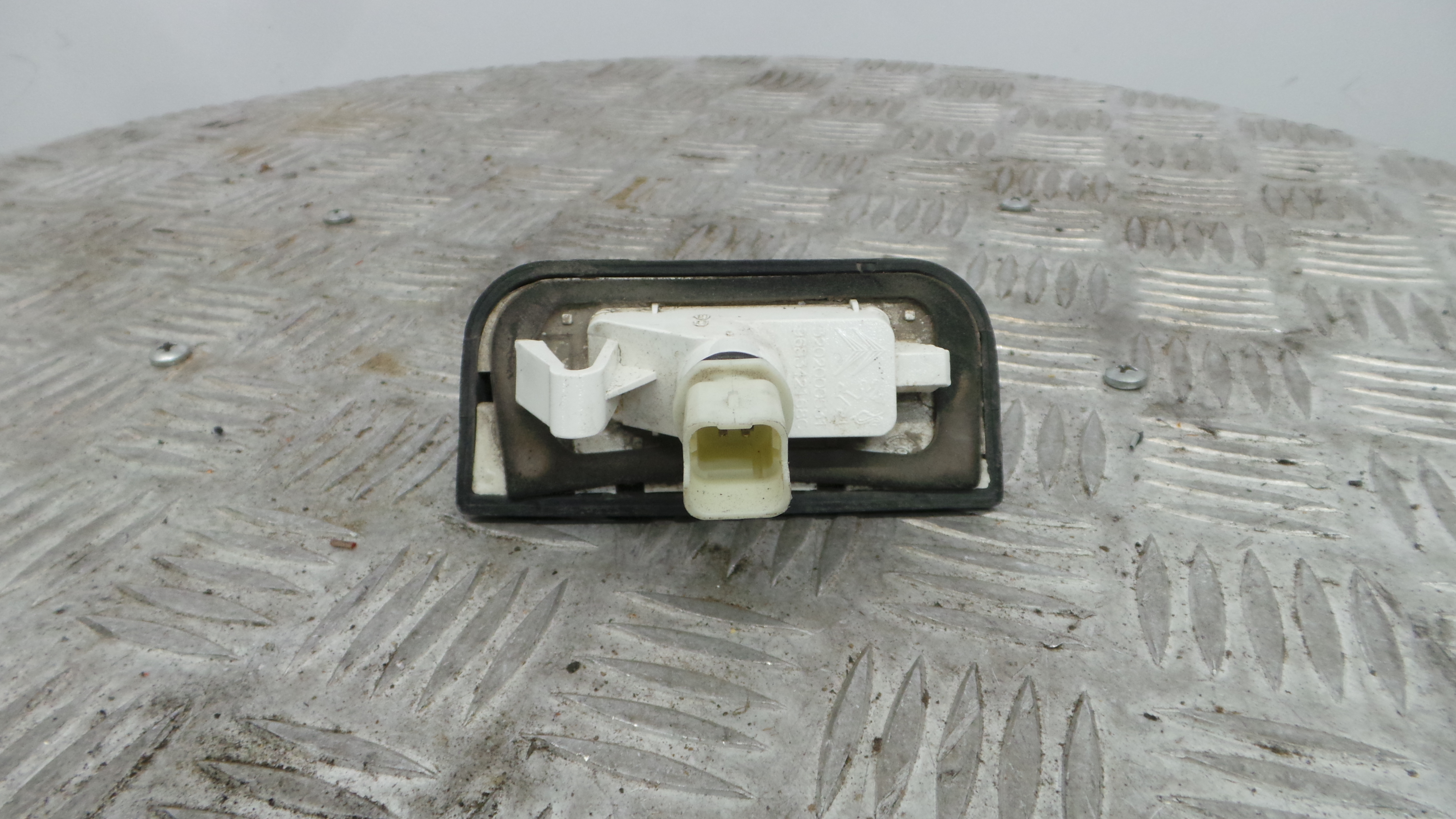 Luz de Matricula 9683421680 - CITROËN BERLINGO / BERLINGO FIRST Veículo multiuso (MF_, GJK_, GFK_)-36505796