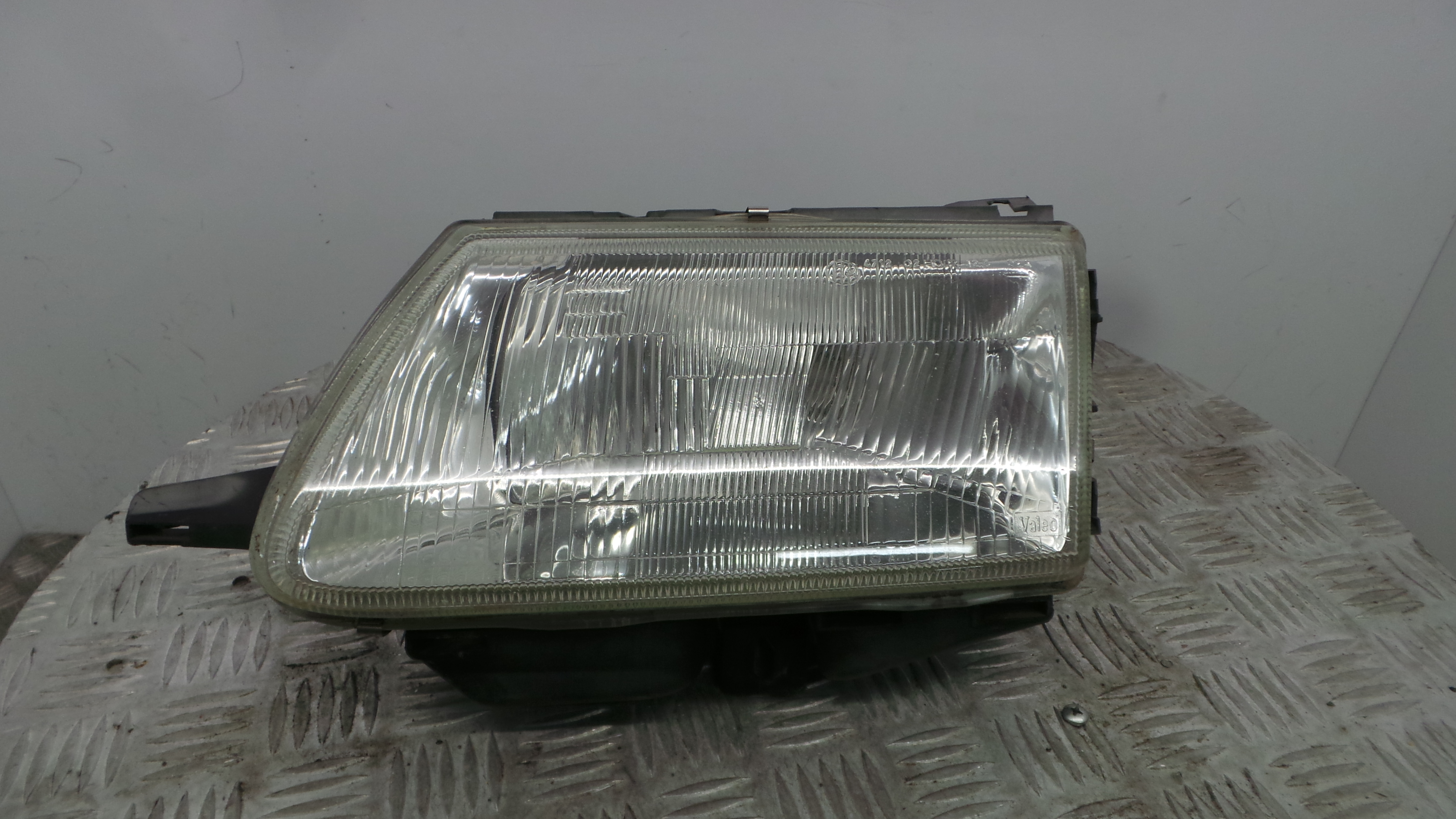 Ótica Esq 6204N5 - CITROËN SAXO (S0, S1)-36508754 Ótica Esq 6204N5 - CITROËN SAXO (S0, S1)-36508754