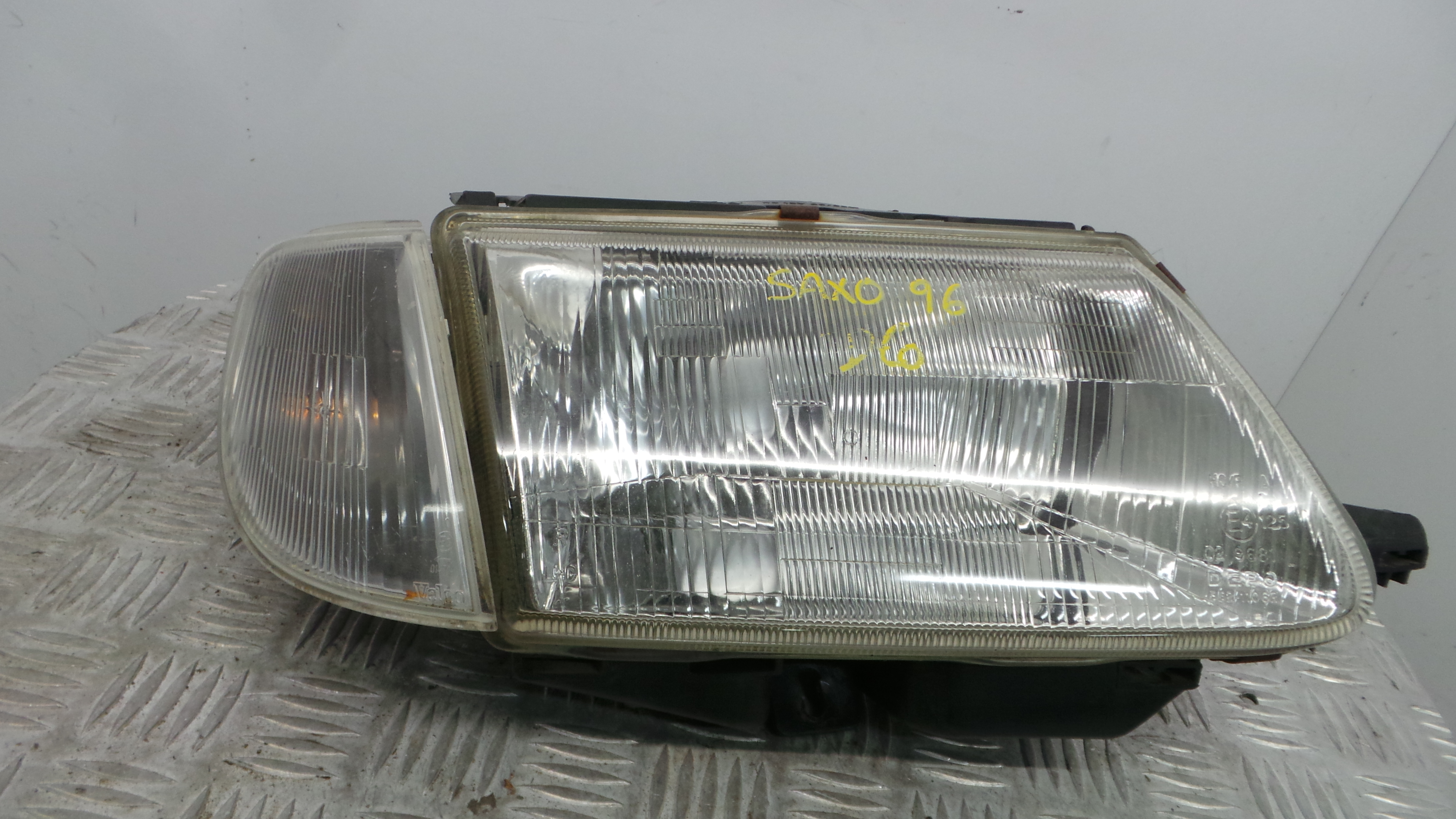 Ótica Dto 552-1106R - CITROËN SAXO (S0, S1)-36508791 Ótica Dto 552-1106R - CITROËN SAXO (S0, S1)-36508791