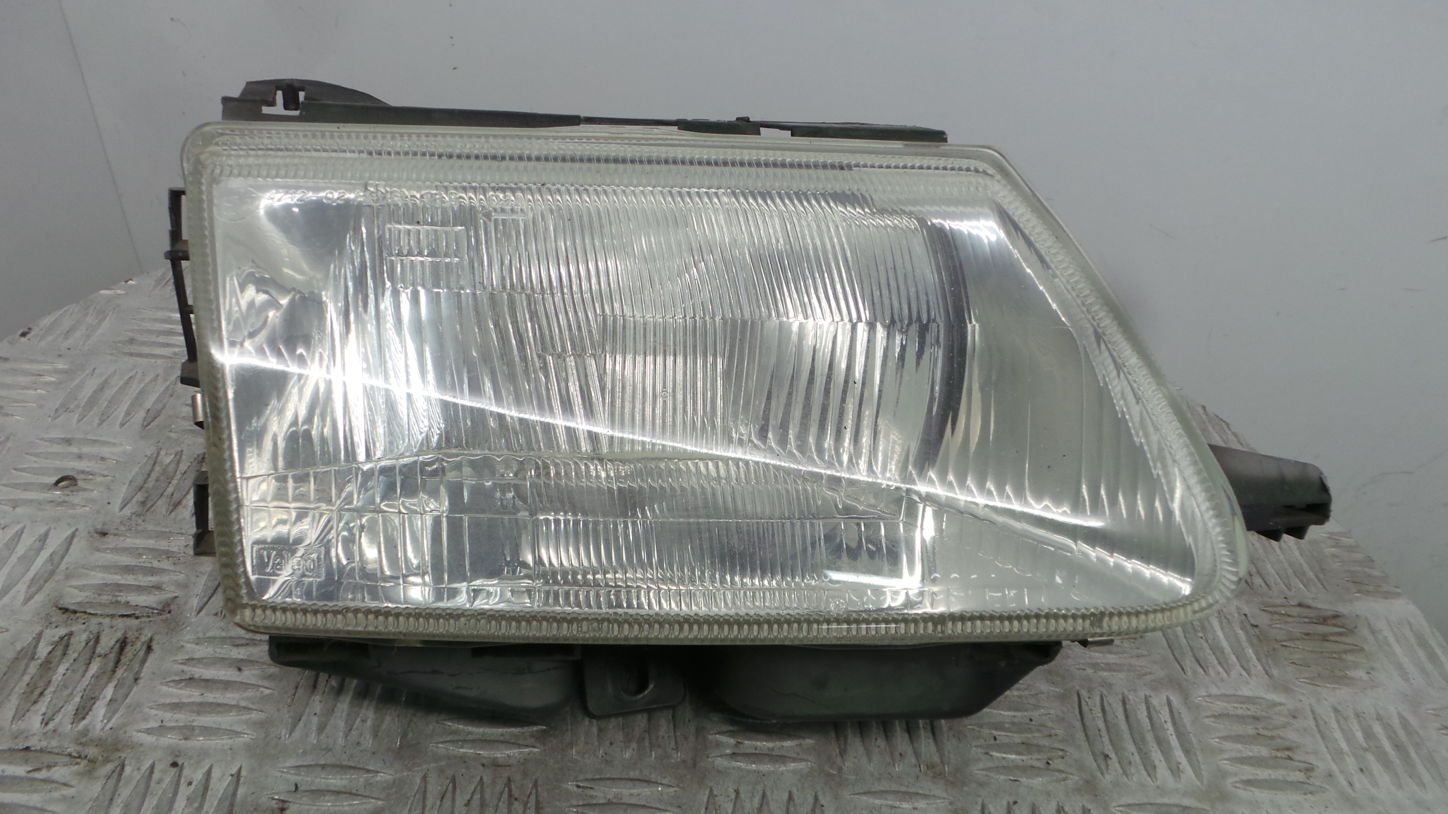 Ótica Dto 6205N5 - CITROËN SAXO (S0, S1)-36508828 Ótica Dto 6205N5 - CITROËN SAXO (S0, S1)-36508828