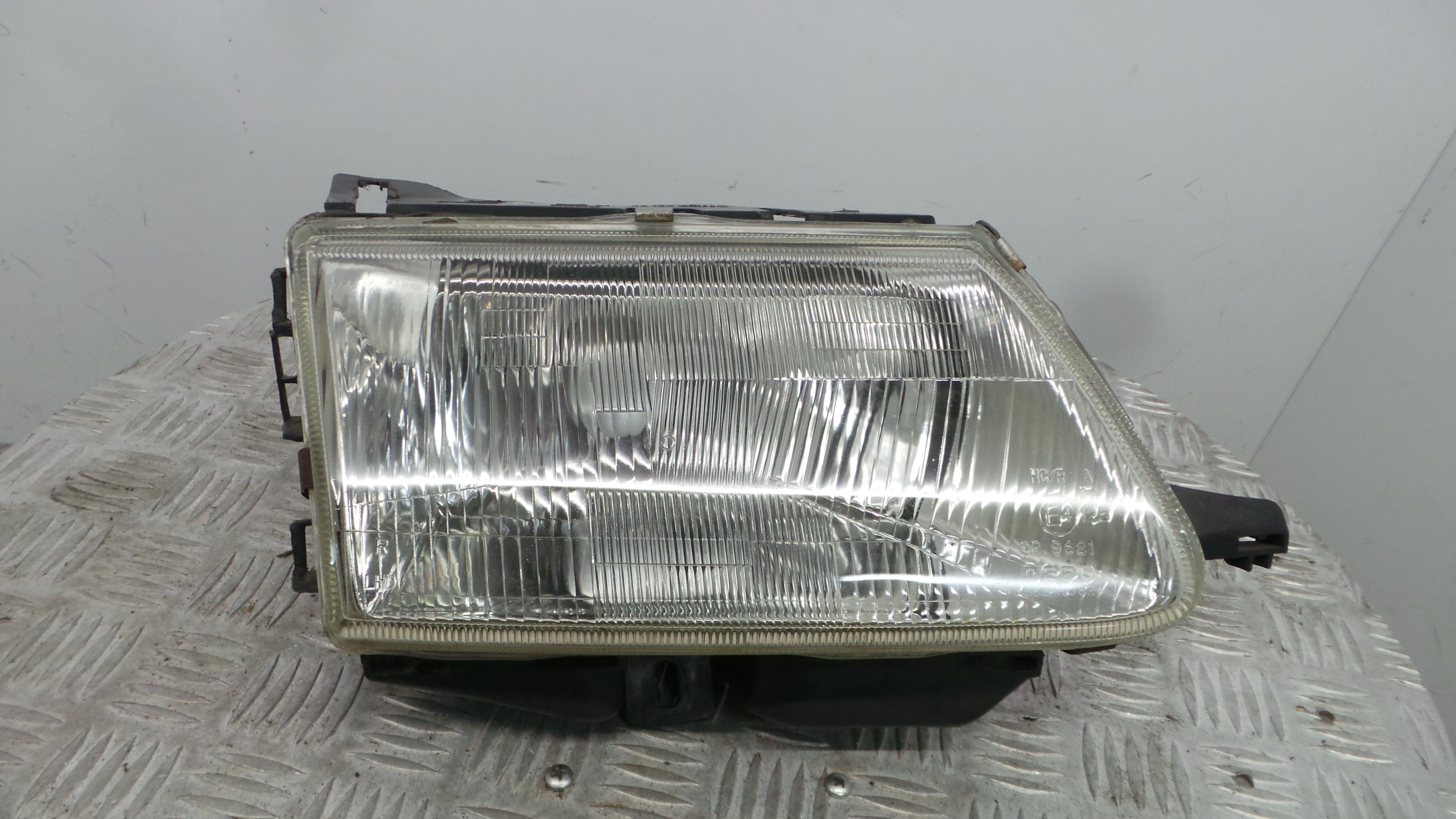 Ótica Dto 552-1106R - CITROËN SAXO (S0, S1)-36508841 Ótica Dto 552-1106R - CITROËN SAXO (S0, S1)-36508841