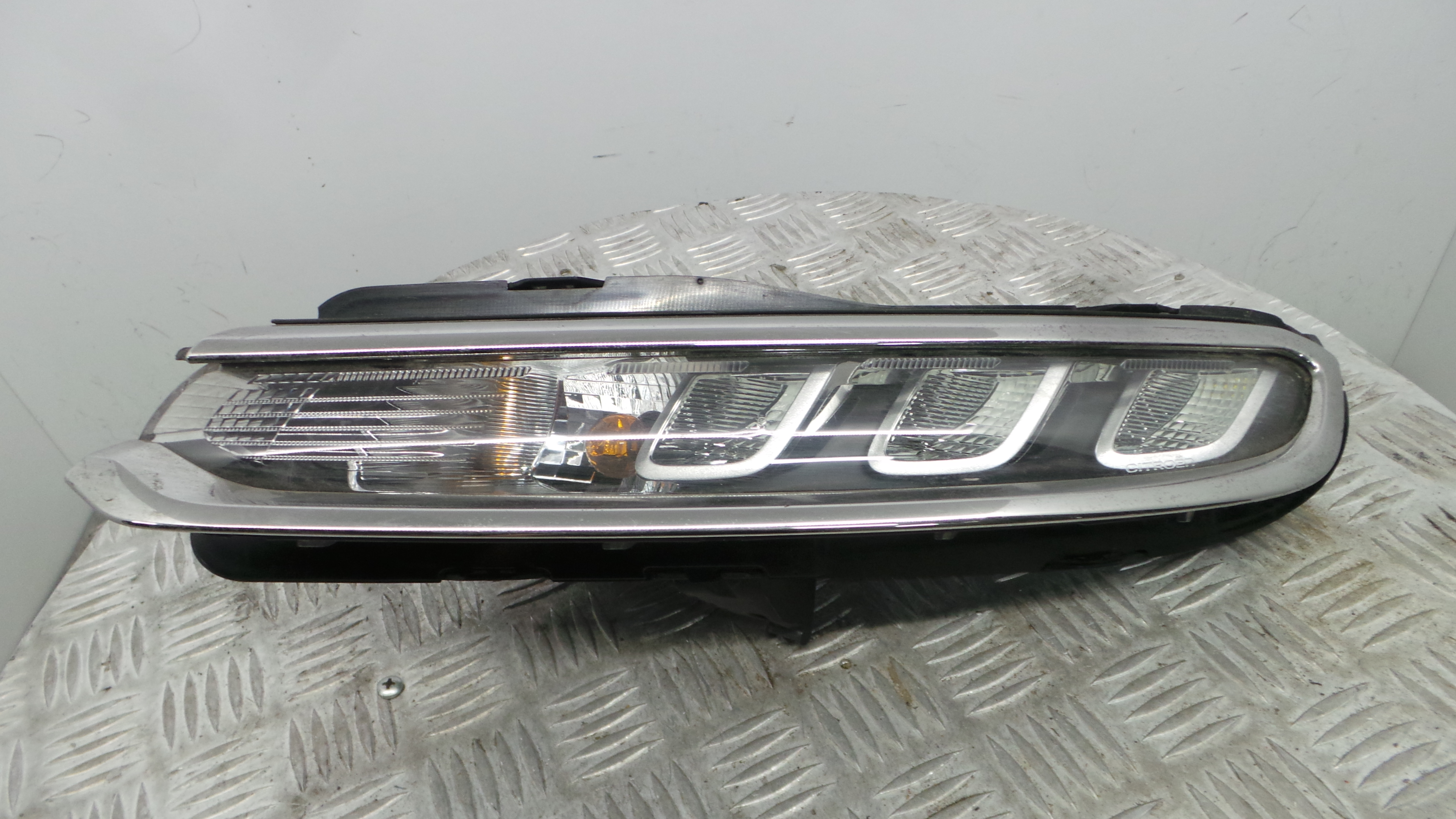 Luz De Circulação Diurna 9823313080 - CITROËN C3 / C3 ORIGIN III (SX)-36508864