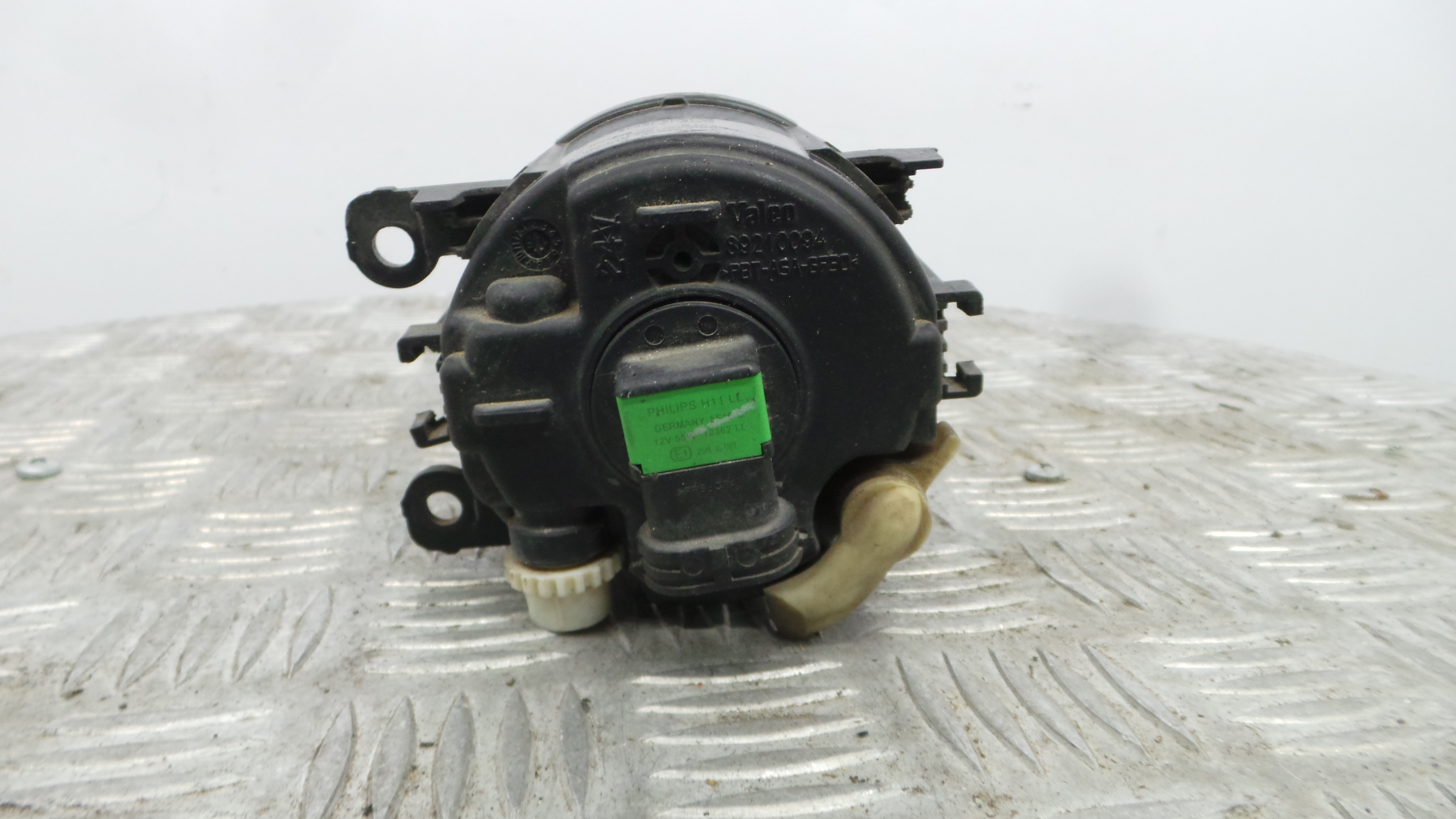 Farol Nevoeiro Esquerdo 9650001680 - CITROËN C4 I (LC_)-36508934