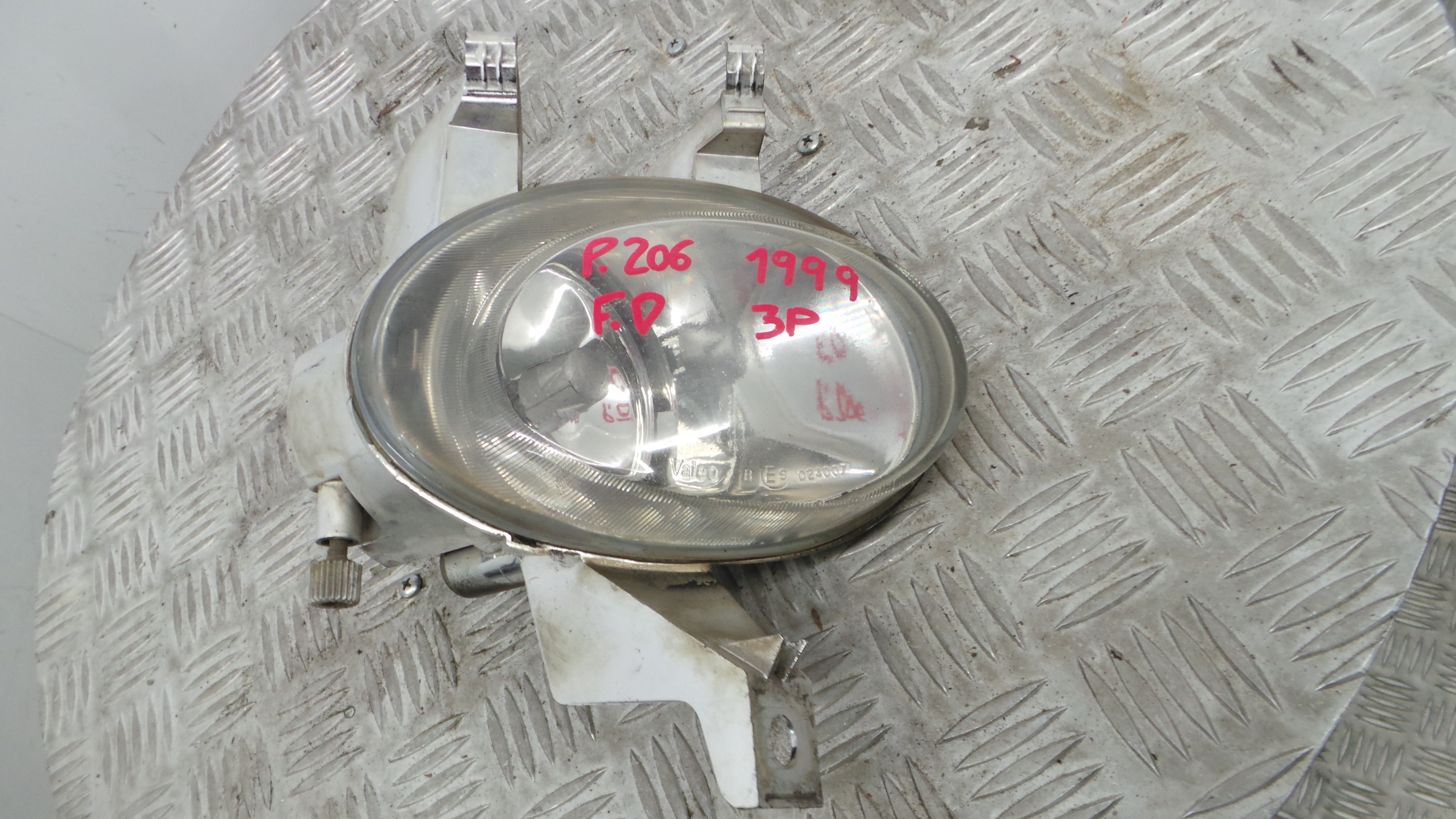 Farol Nevoeiro Direito 6205T2 - PEUGEOT 206 Hatchback (2A/C)-36508940