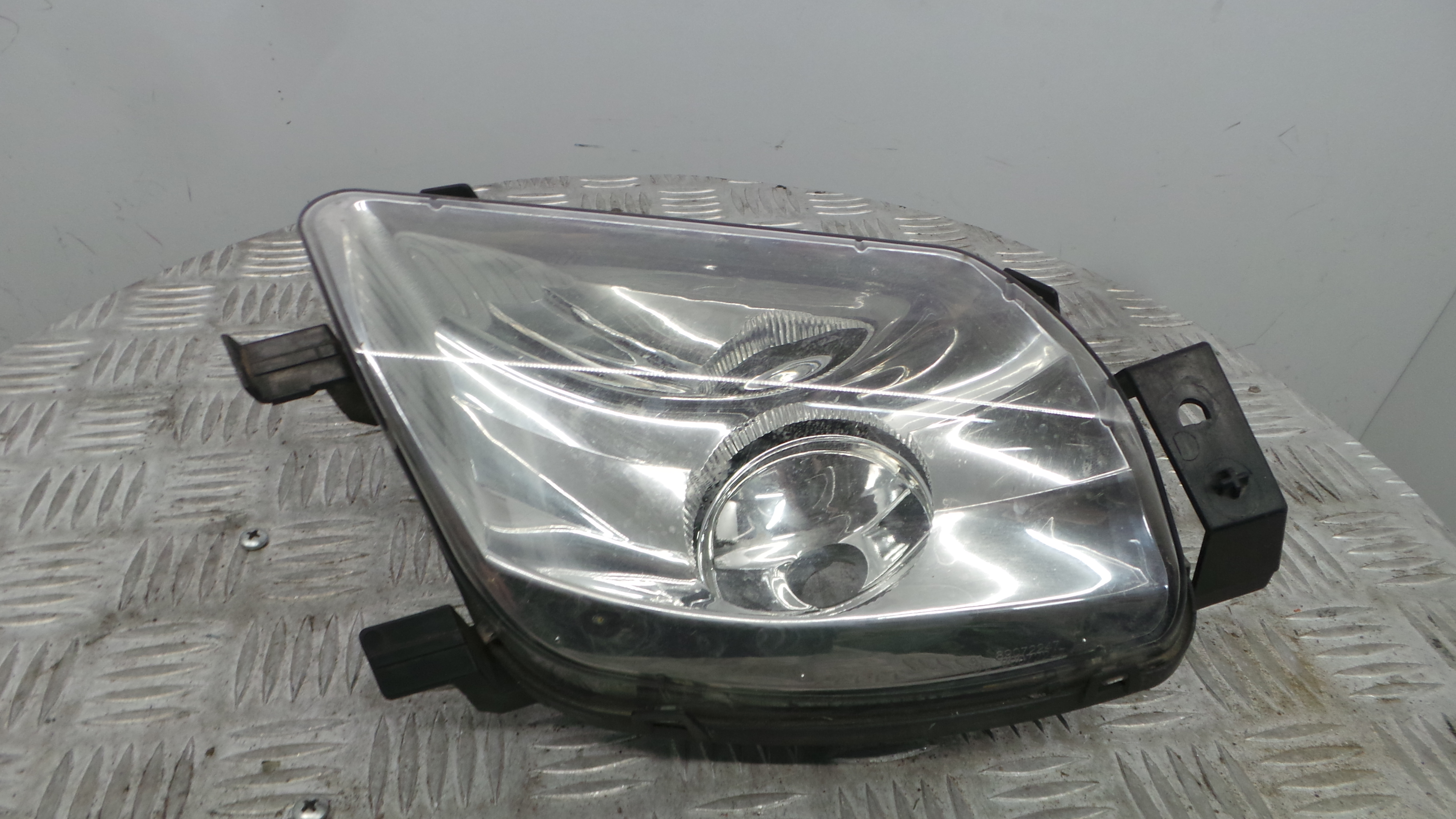 Farol Nevoeiro Esquerdo 9680498680 - PEUGEOT 308 I (4A_, 4C_)-36508942