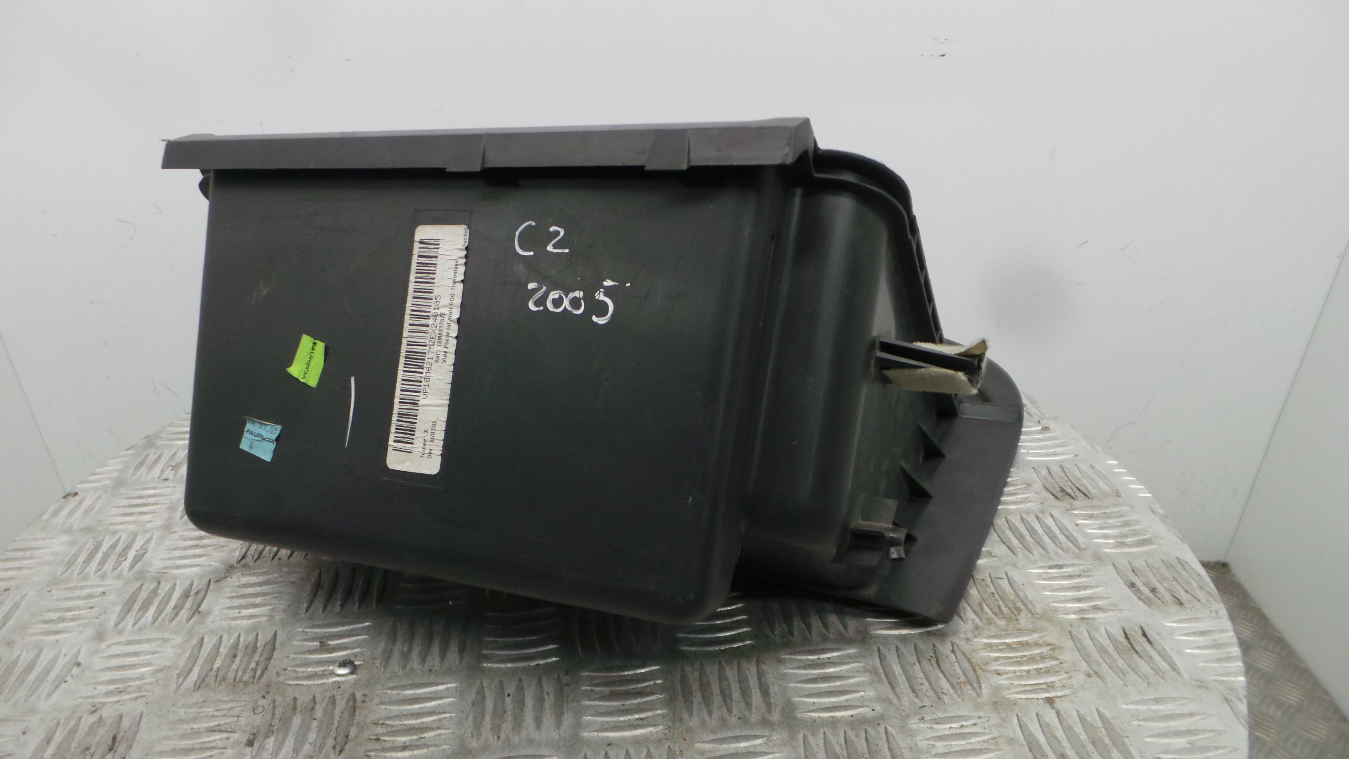 Porta Luvas  9638006677 - CITROËN C2 (JM_)-36509736