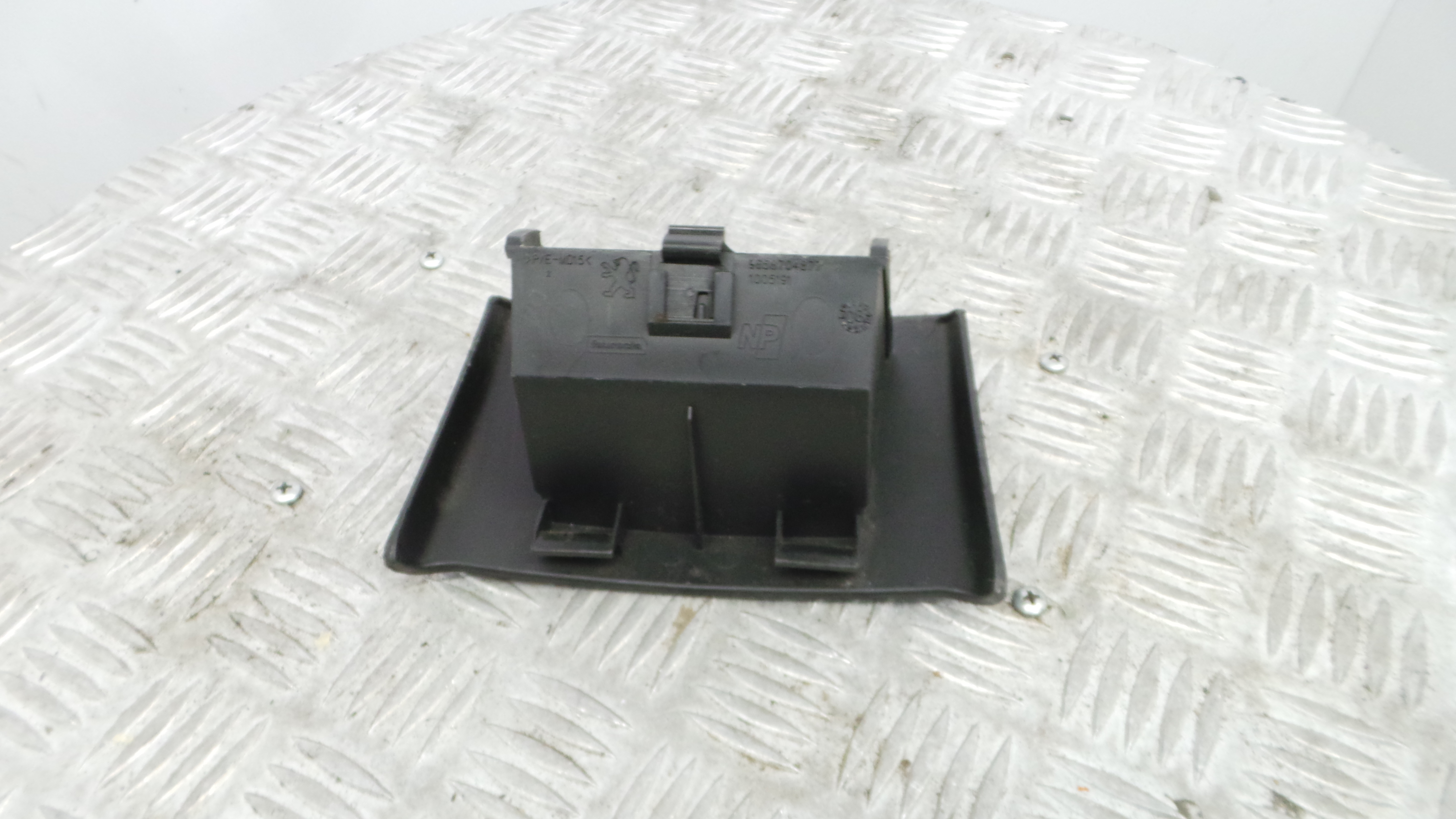 Porta Luvas  9658704877 - PEUGEOT 308 I (4A_, 4C_)-36509791