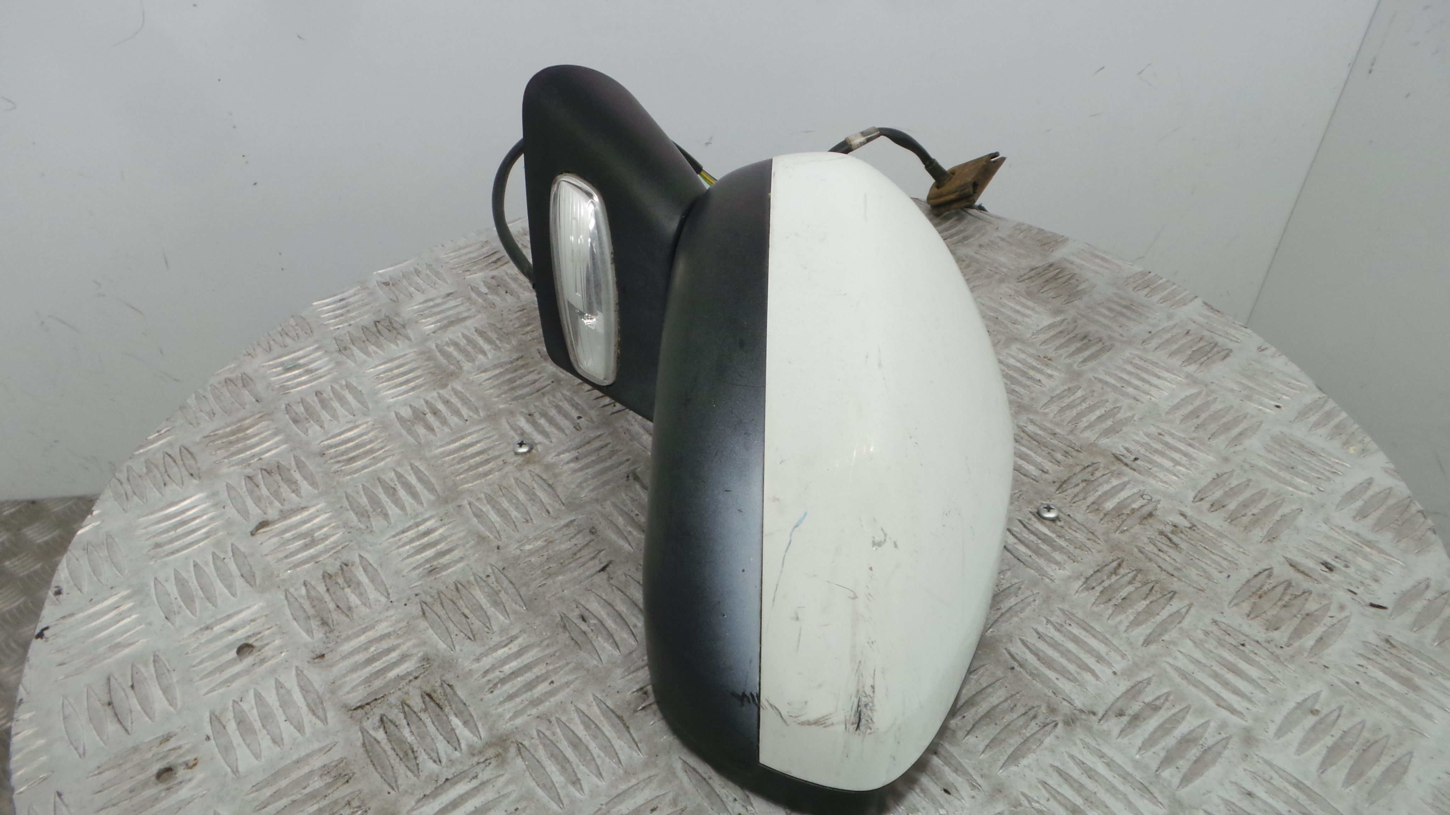 Espelho Retrovisor Esq 1607144580 - CITROËN C3 II (SC_)-36517504