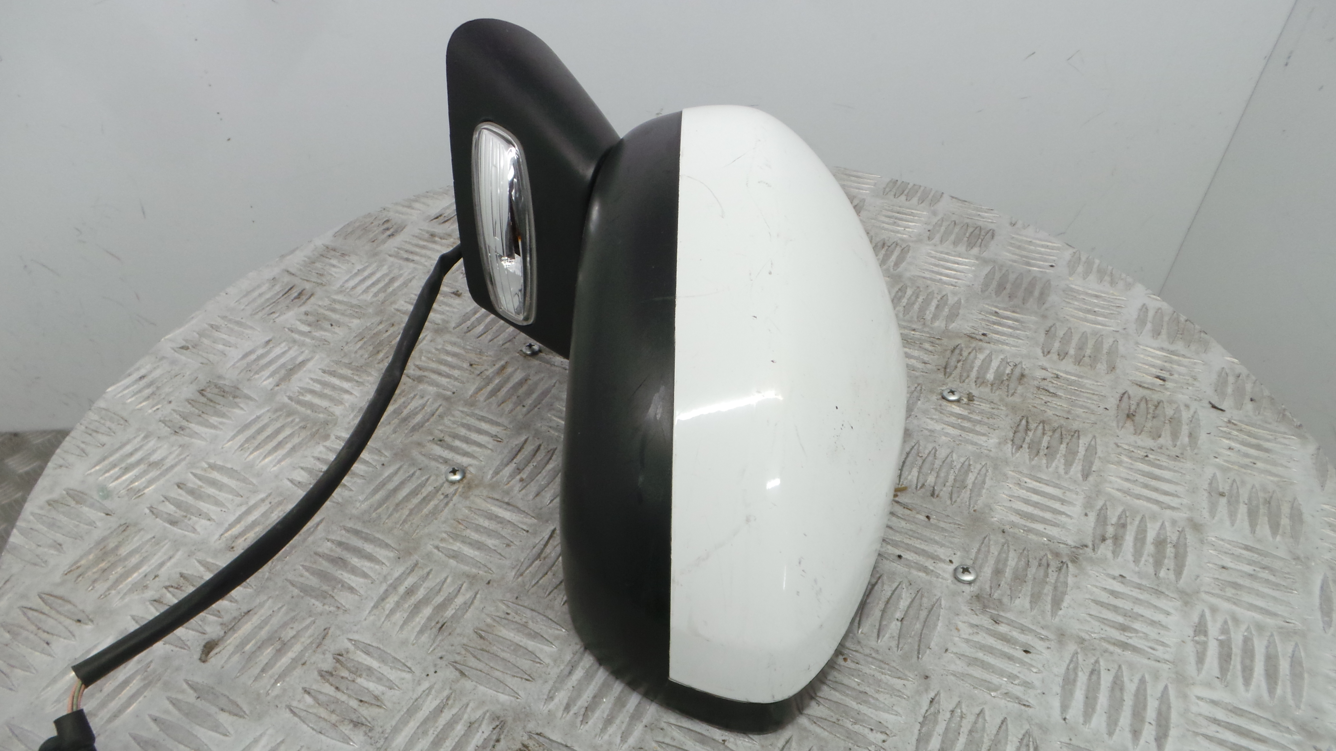 Espelho Retrovisor Esq 1607144580 - CITROËN C3 II (SC_)-36518877