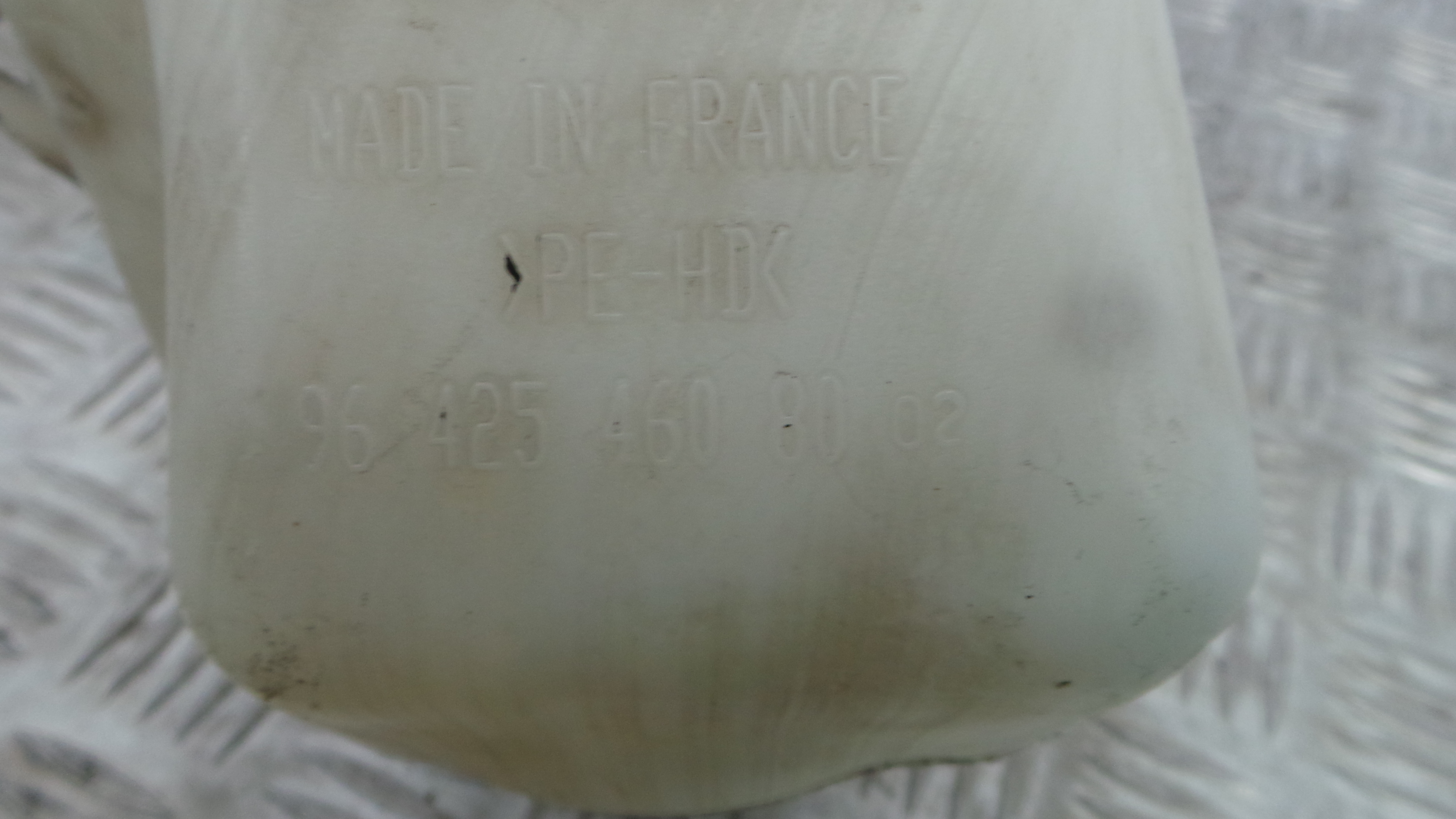 Deposito Reservatório Limpa Vidros Para Brisas 964254608002 - CITROËN C3 I (FC_, FN_)-36525618