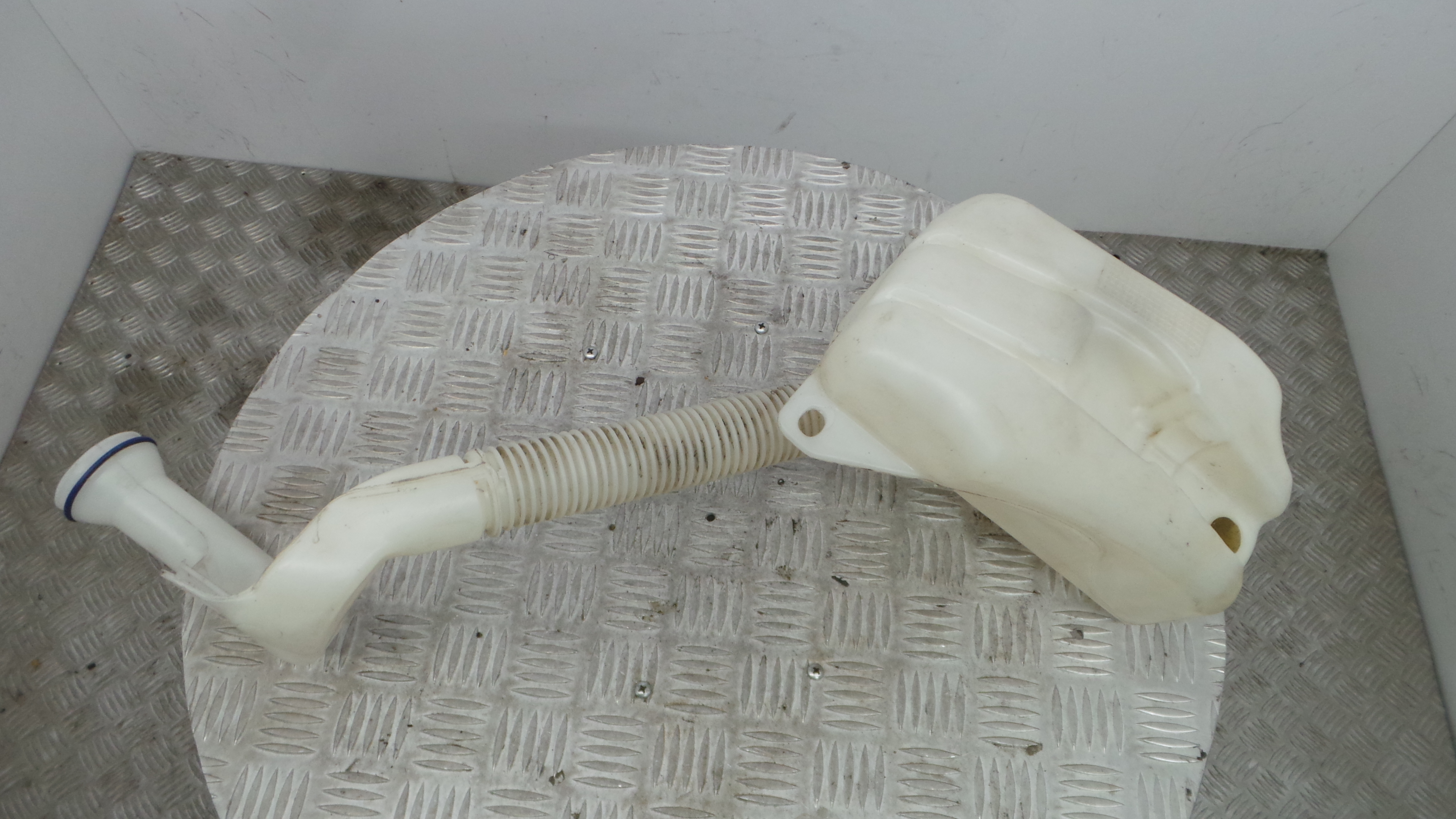 Deposito Reservatório Limpa Vidros Para Brisas 964254608002 - CITROËN C3 I (FC_, FN_)-36526482