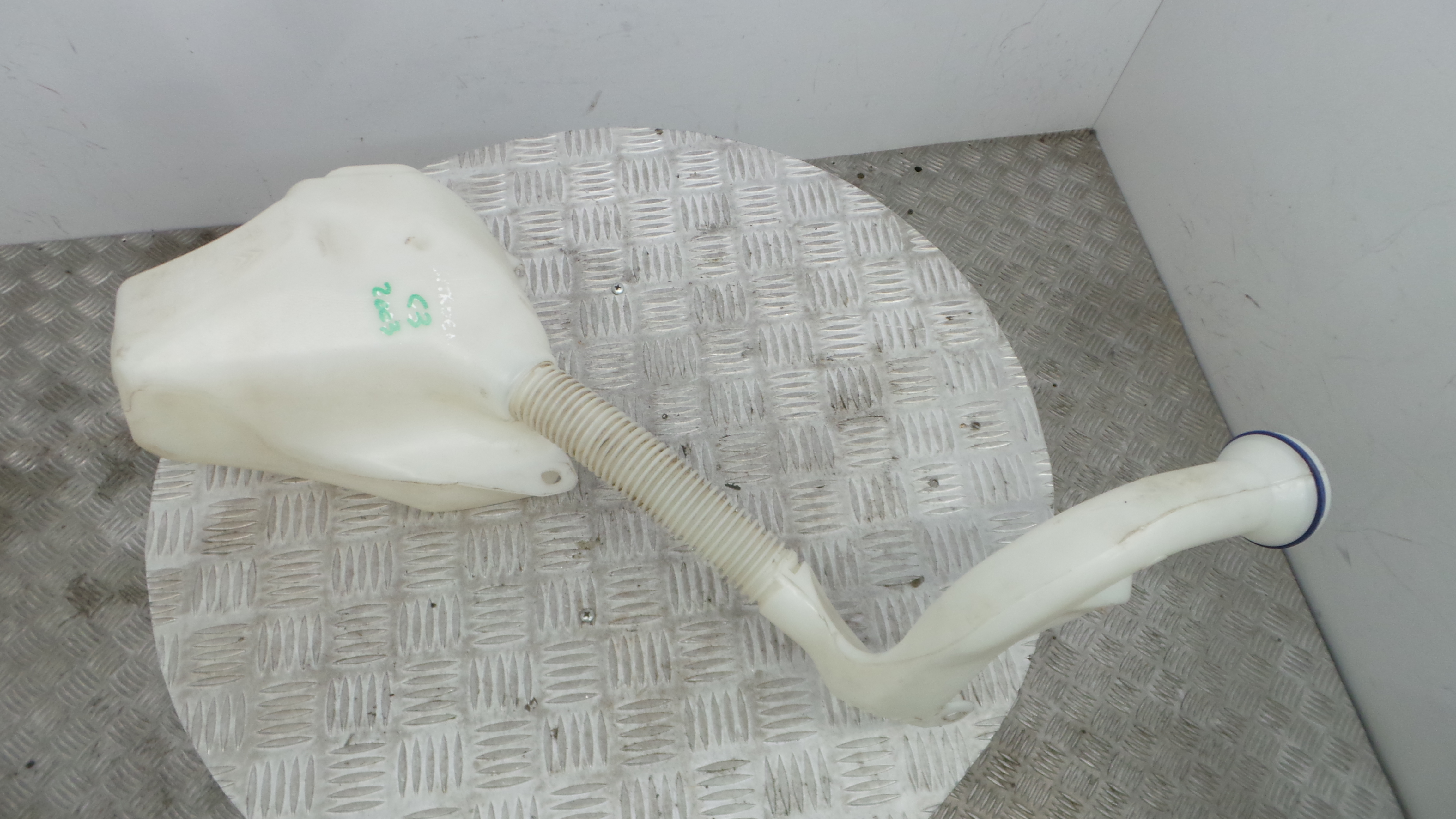 Deposito Reservatório Limpa Vidros Para Brisas 964254608002 - CITROËN C3 I (FC_, FN_)-36526482