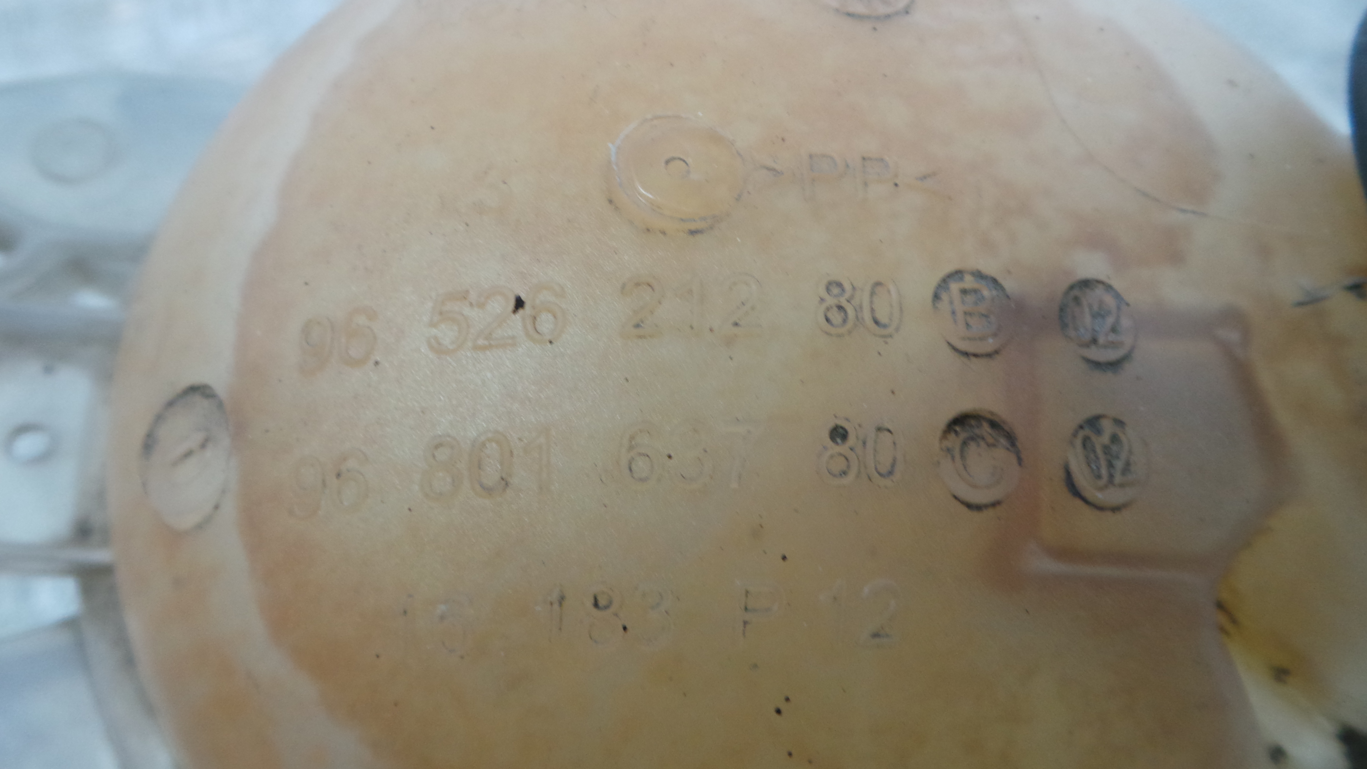 Depósito Água Radiador / Vazo de Expansao 9652621280 - CITROËN C3 II (SC_)-36527027