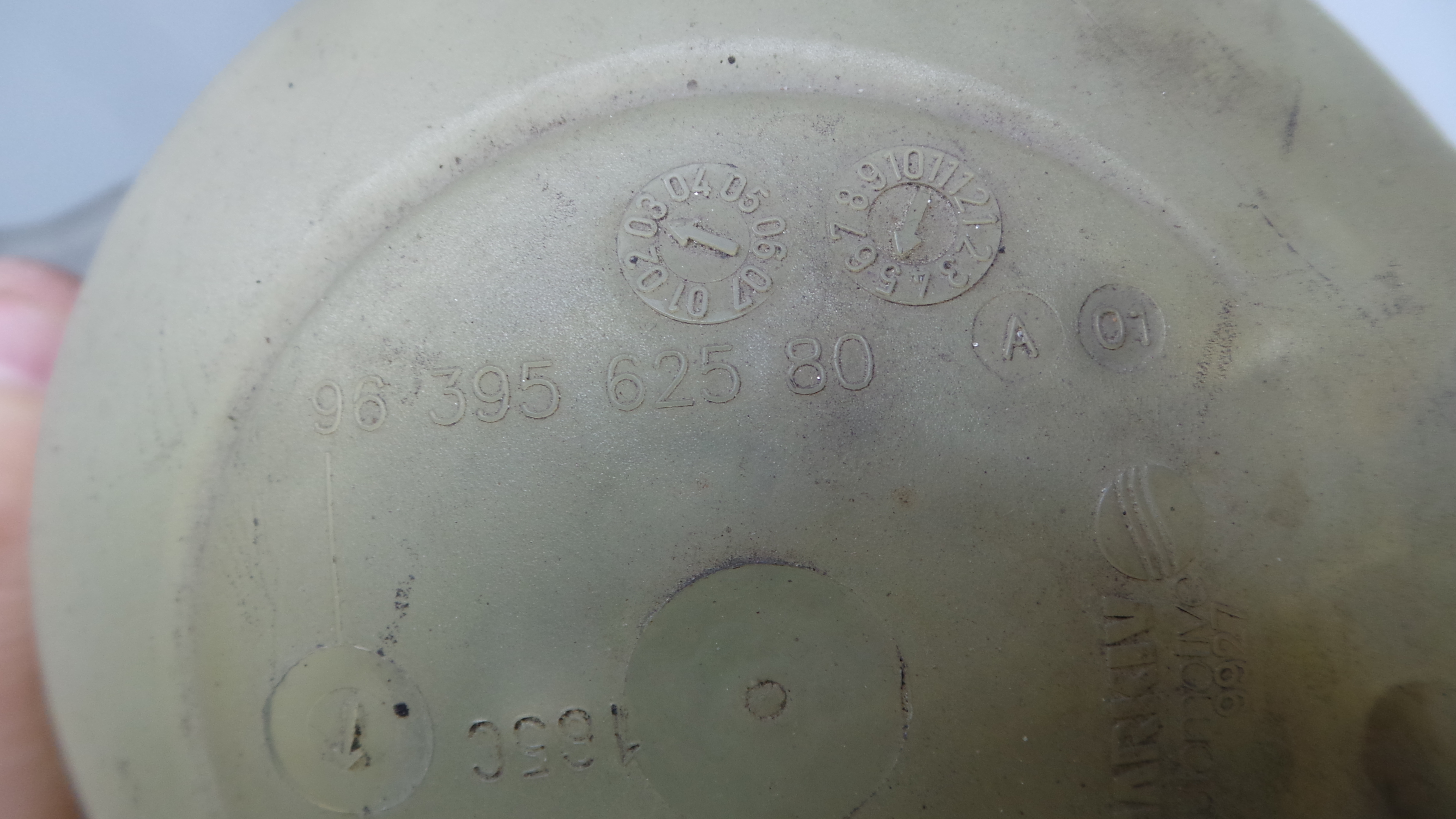 Depósito Água Radiador / Vazo de Expansao 9639562580 - CITROËN C3 I (FC_, FN_)-36527039