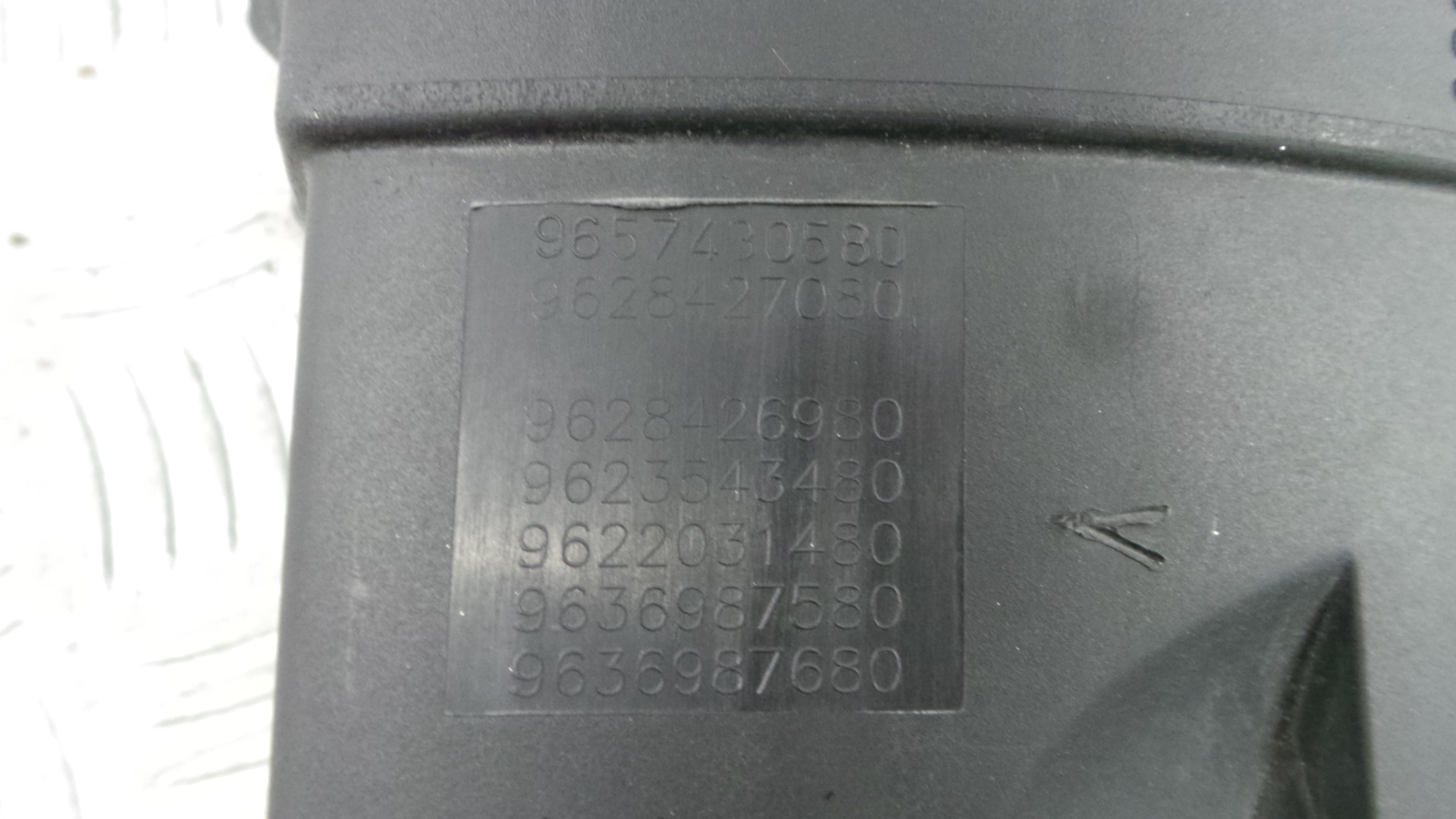 Caixa Filtro de Ar 9657430580 - CITROËN XSARA PICASSO (N68)-36528121