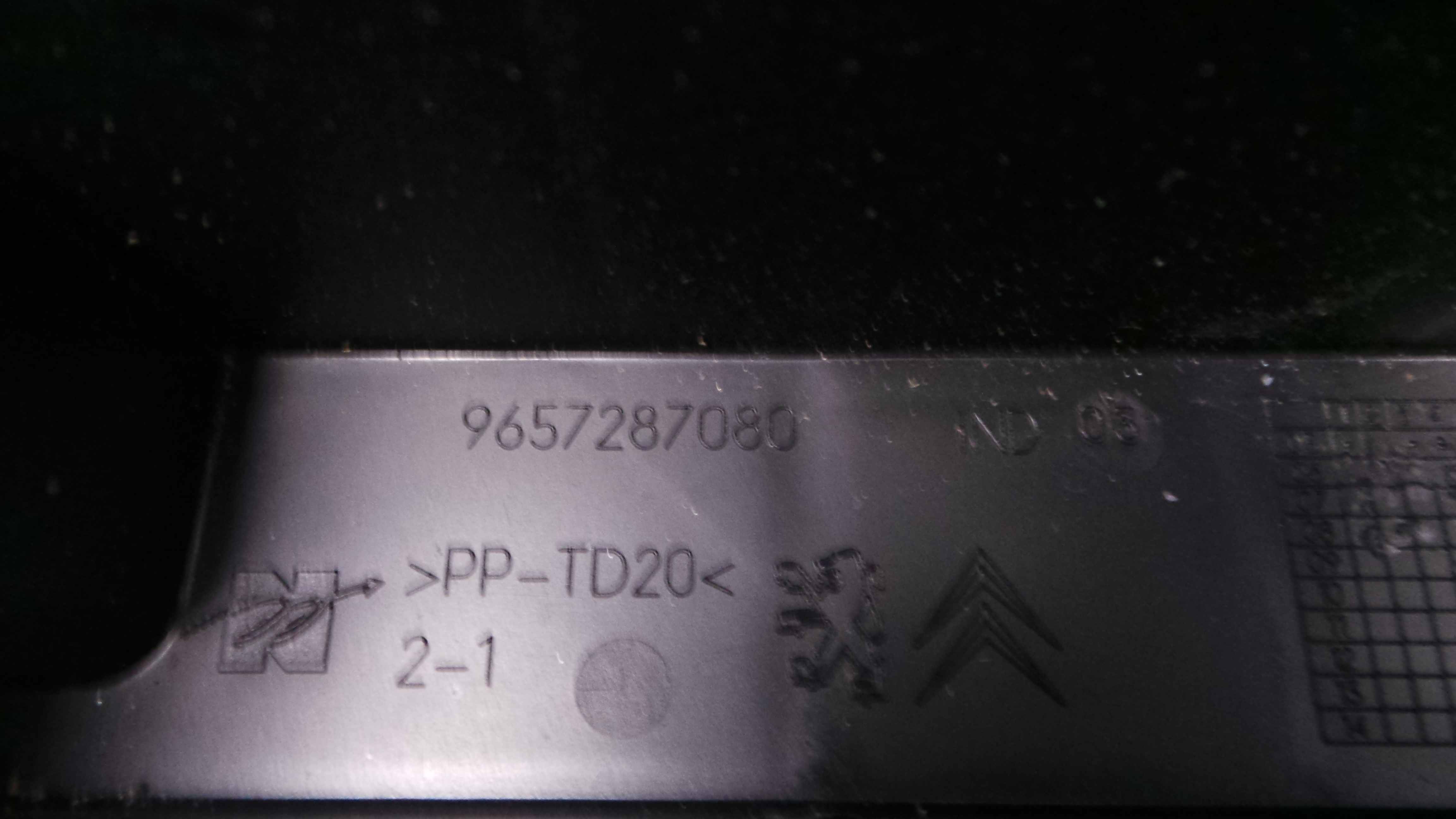 Caixa de Fusiveis 9657287080 - PEUGEOT 207 (WA_, WC_), 207/207+ (WA_, WC_)-36528307