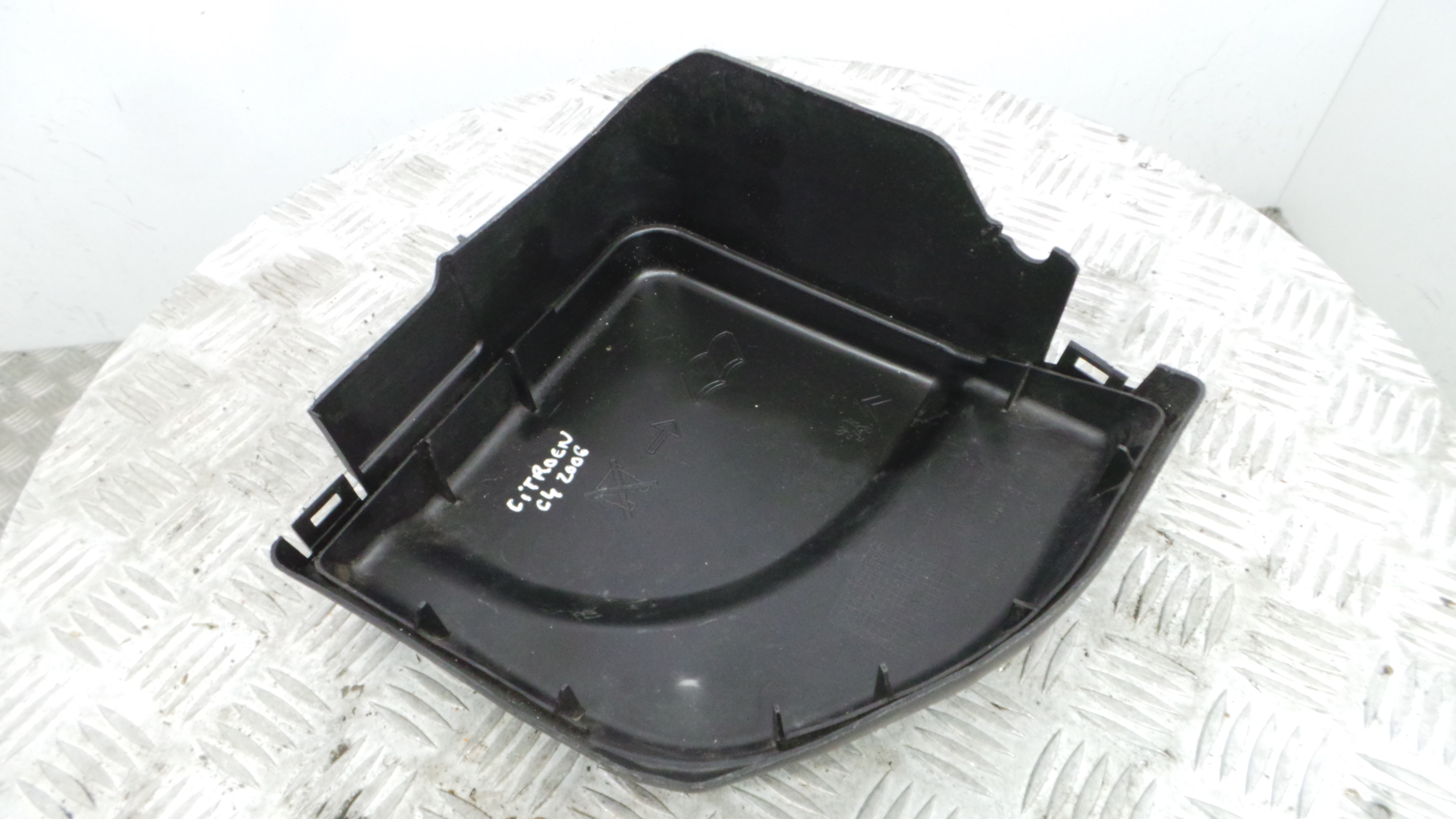 Tampa da Caixa dos Fusíveis 9653315180 - CITROËN C4 I (LC_)-36528317