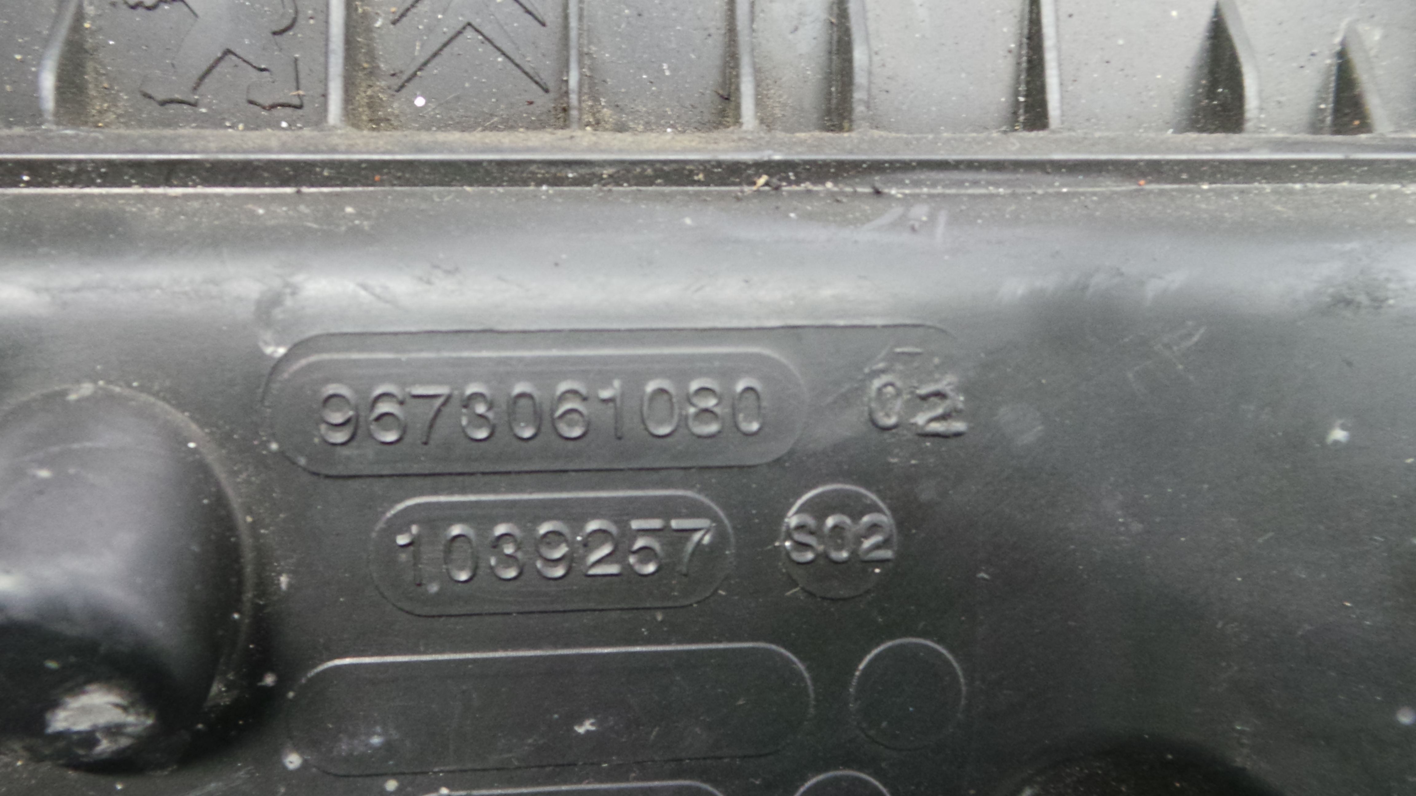 Caixa Filtro de Ar 9673061080 - CITROËN BERLINGO / BERLINGO FIRST Caixa/monovolume (M_)-36530825