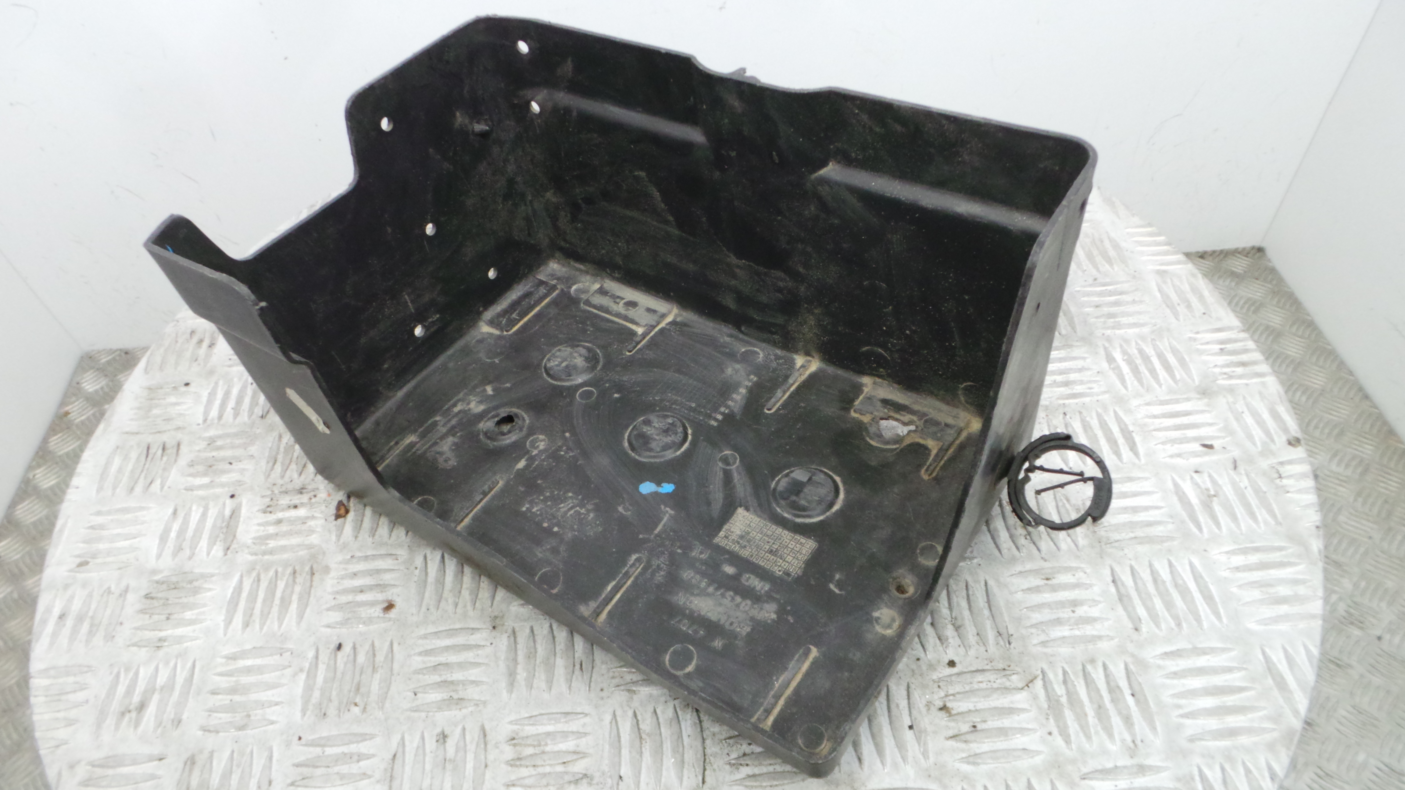 Base da Bateria 9604577980 - PEUGEOT PARTNER Caixa/monovolume (5_, G_), PARTNER Van (5_, G_), RANCH -36530936