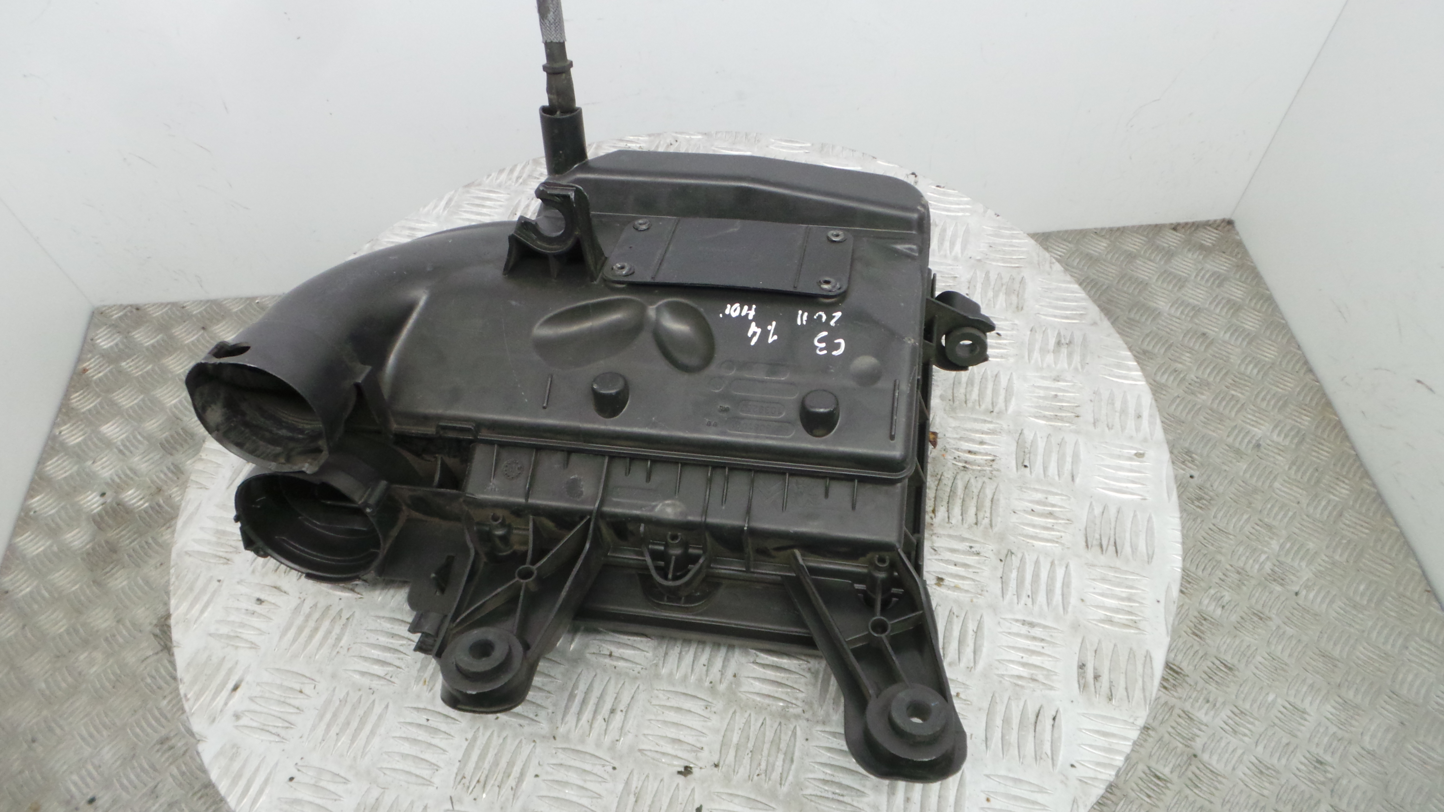 Caixa Filtro de Ar 9673061080 - CITROËN C3 II (SC_)-36531053