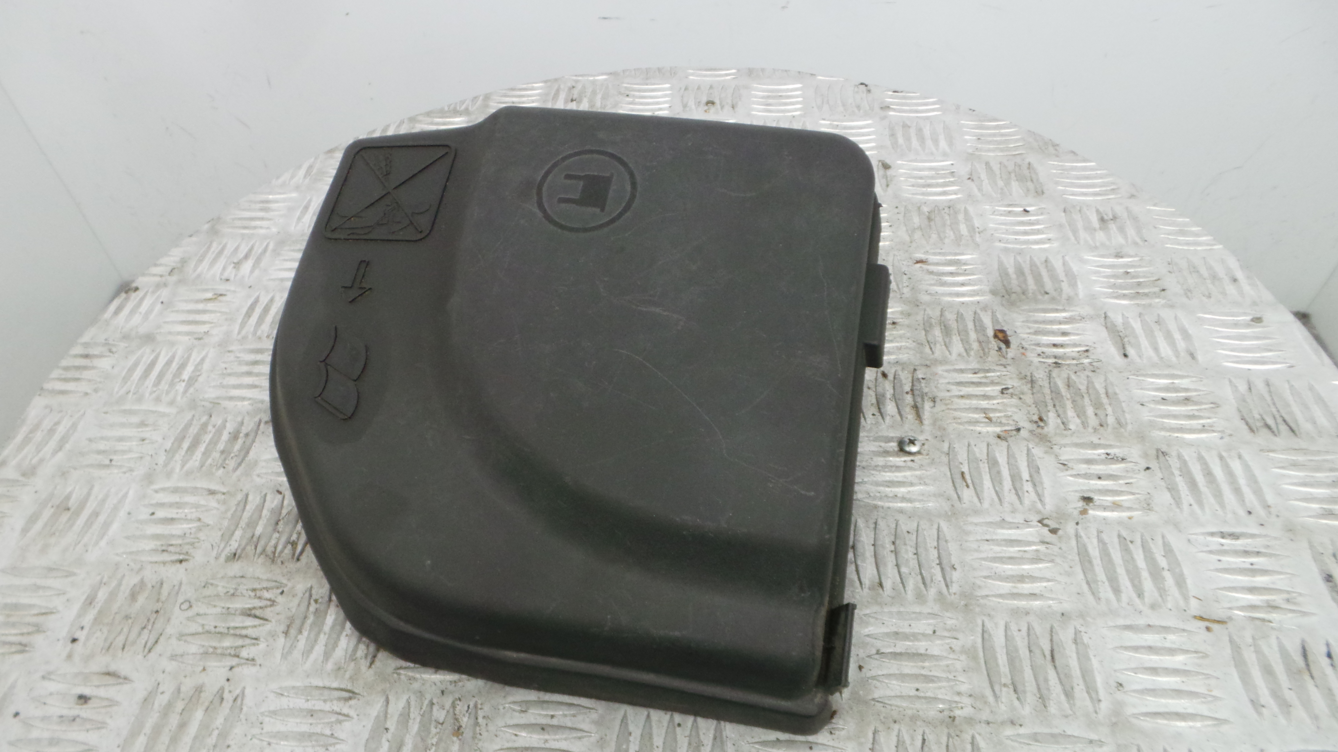 Tampa da Caixa dos Fusíveis 9658418180 - PEUGEOT 207 (WA_, WC_), 207/207+ (WA_, WC_)-36531080