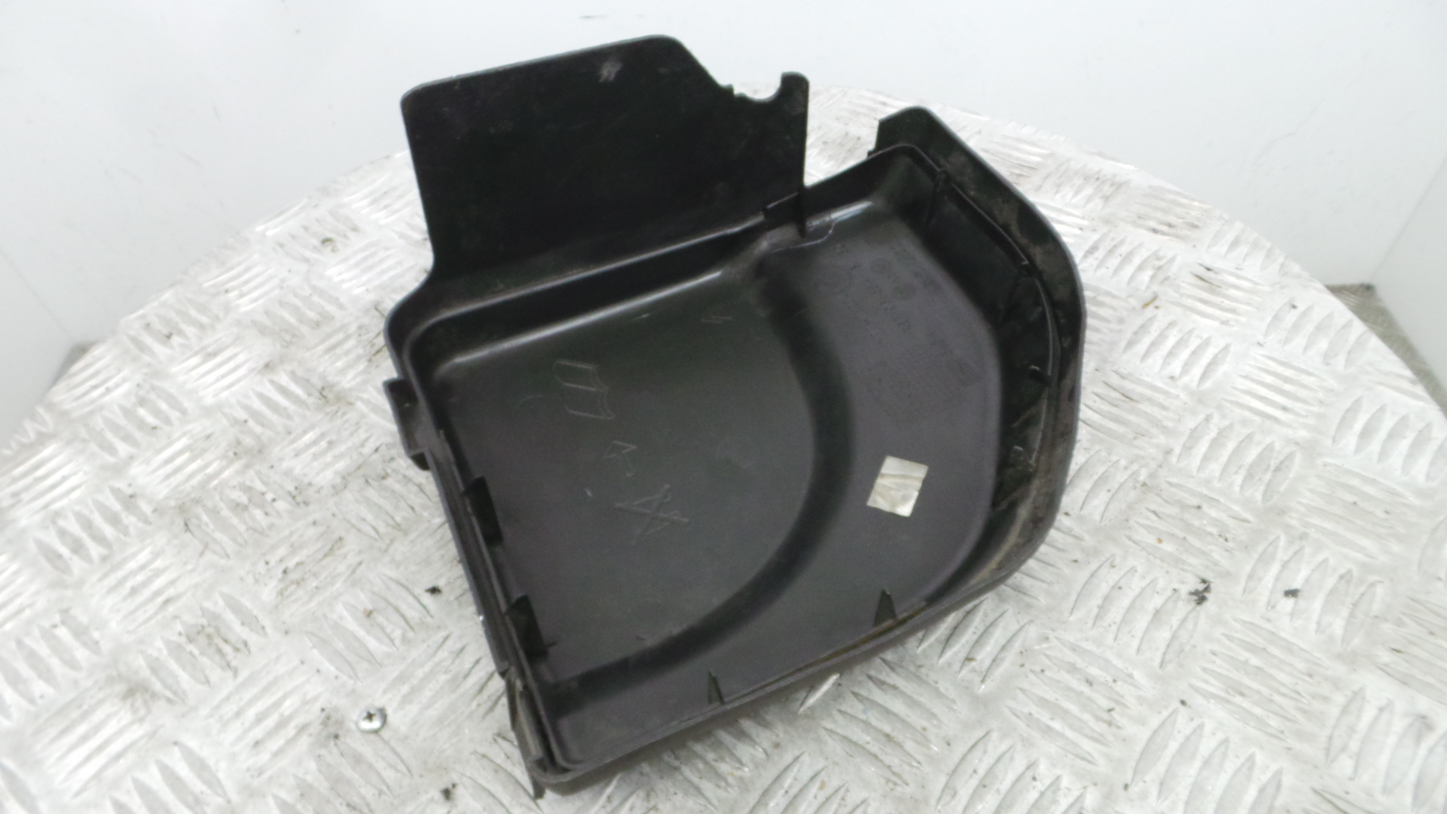 Tampa da Caixa dos Fusíveis 9658418180 - PEUGEOT 207 (WA_, WC_), 207/207+ (WA_, WC_)-36531080