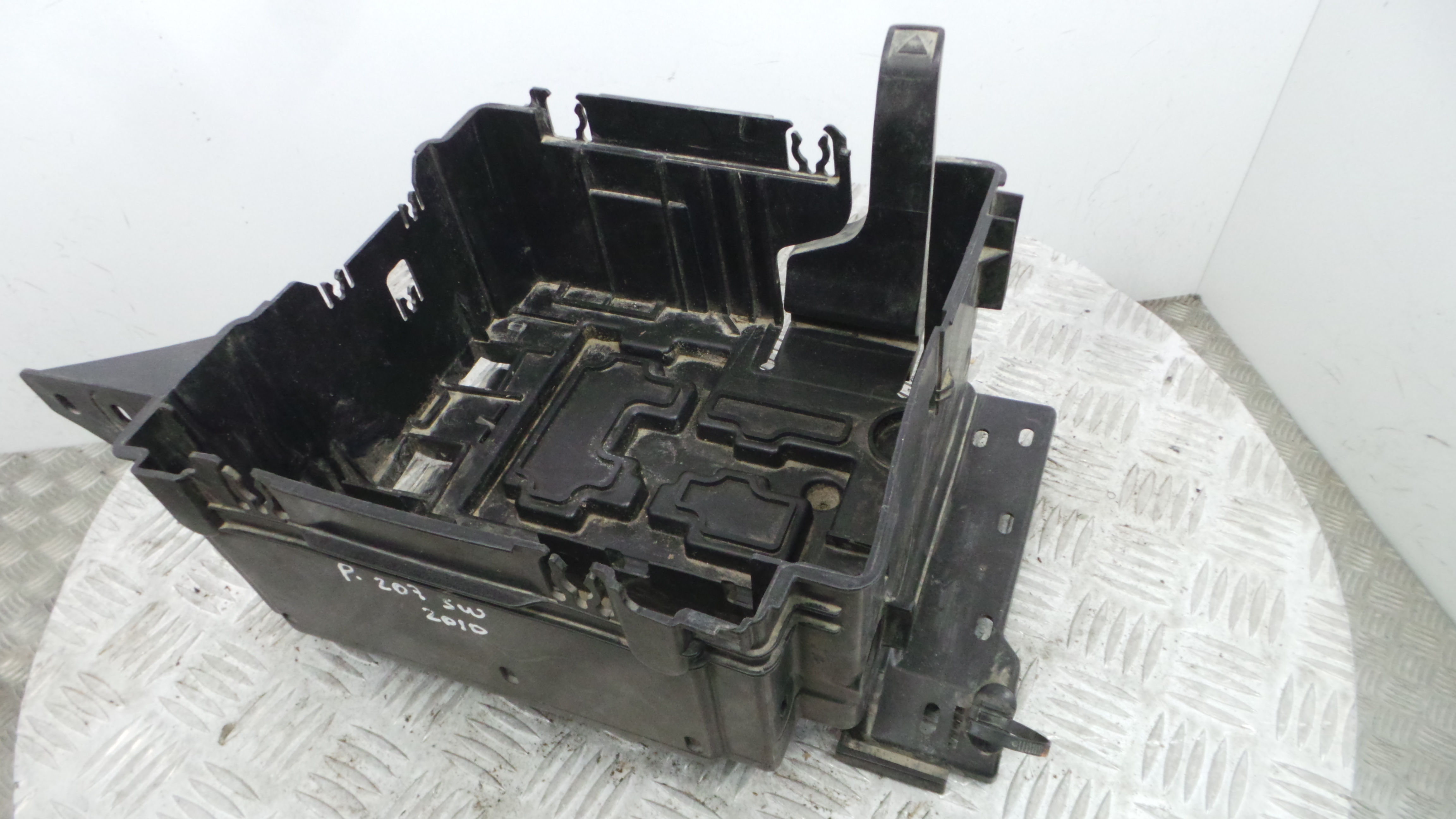 Base da Bateria 9686203780 - PEUGEOT 207 SW (WK_)-36531104 Base da Bateria 9686203780 - PEUGEOT 207 SW (WK_)-36531104