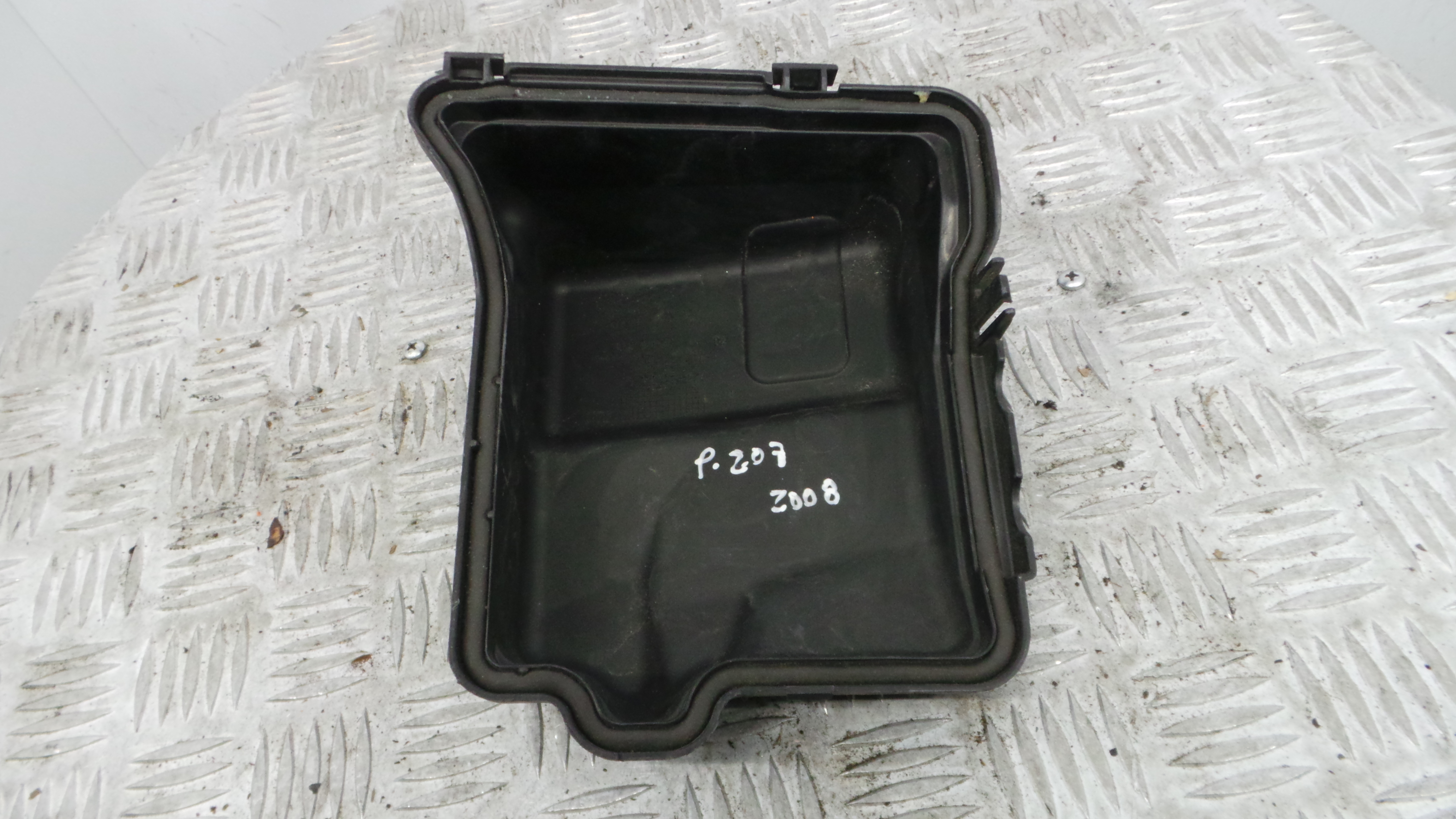 Tampa da Caixa dos Fusíveis 9657287180 - PEUGEOT 207 (WA_, WC_), 207/207+ (WA_, WC_)-36531699