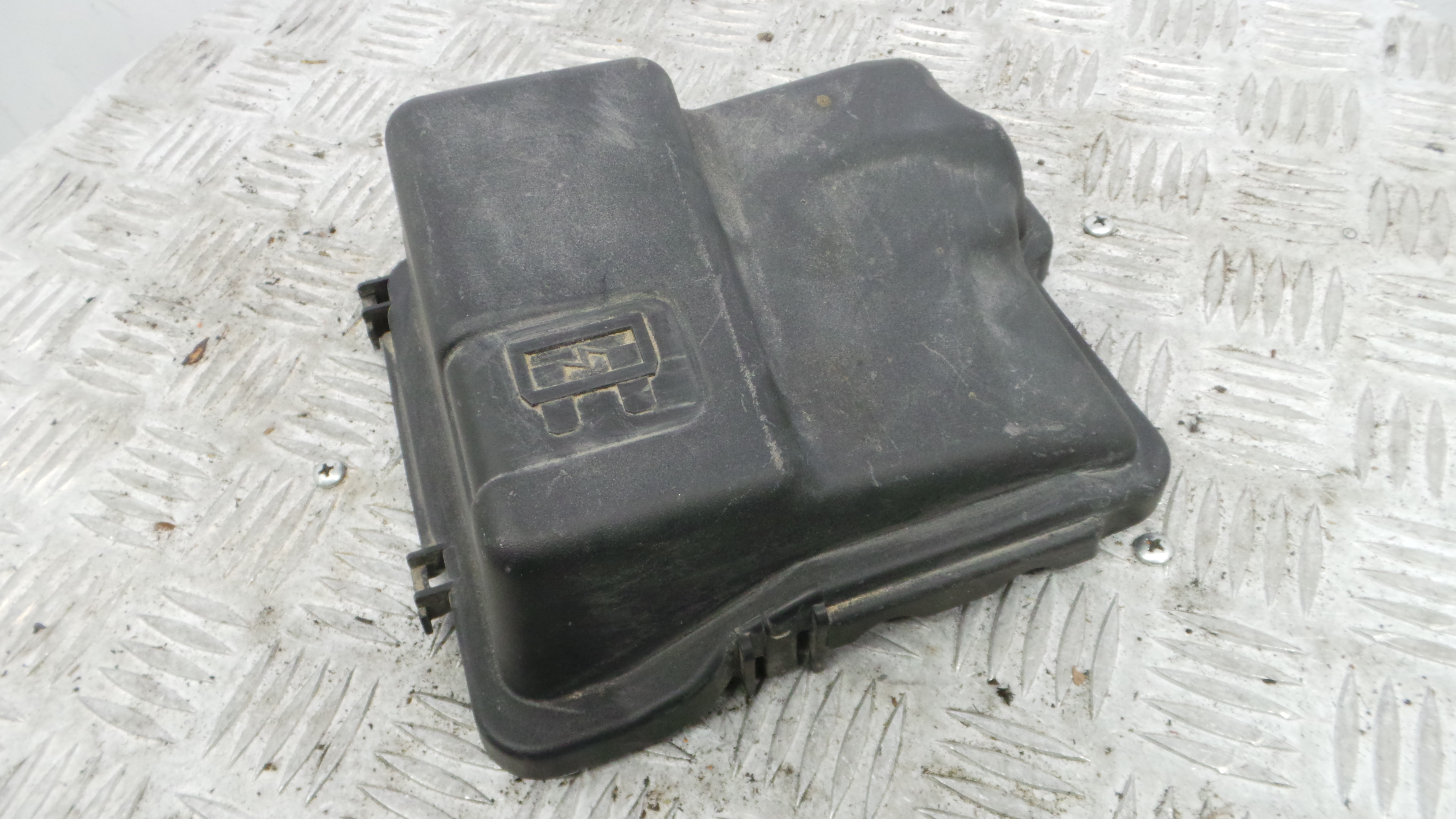 Tampa da Caixa dos Fusíveis 9657287180 - PEUGEOT 207 SW (WK_)-36531702