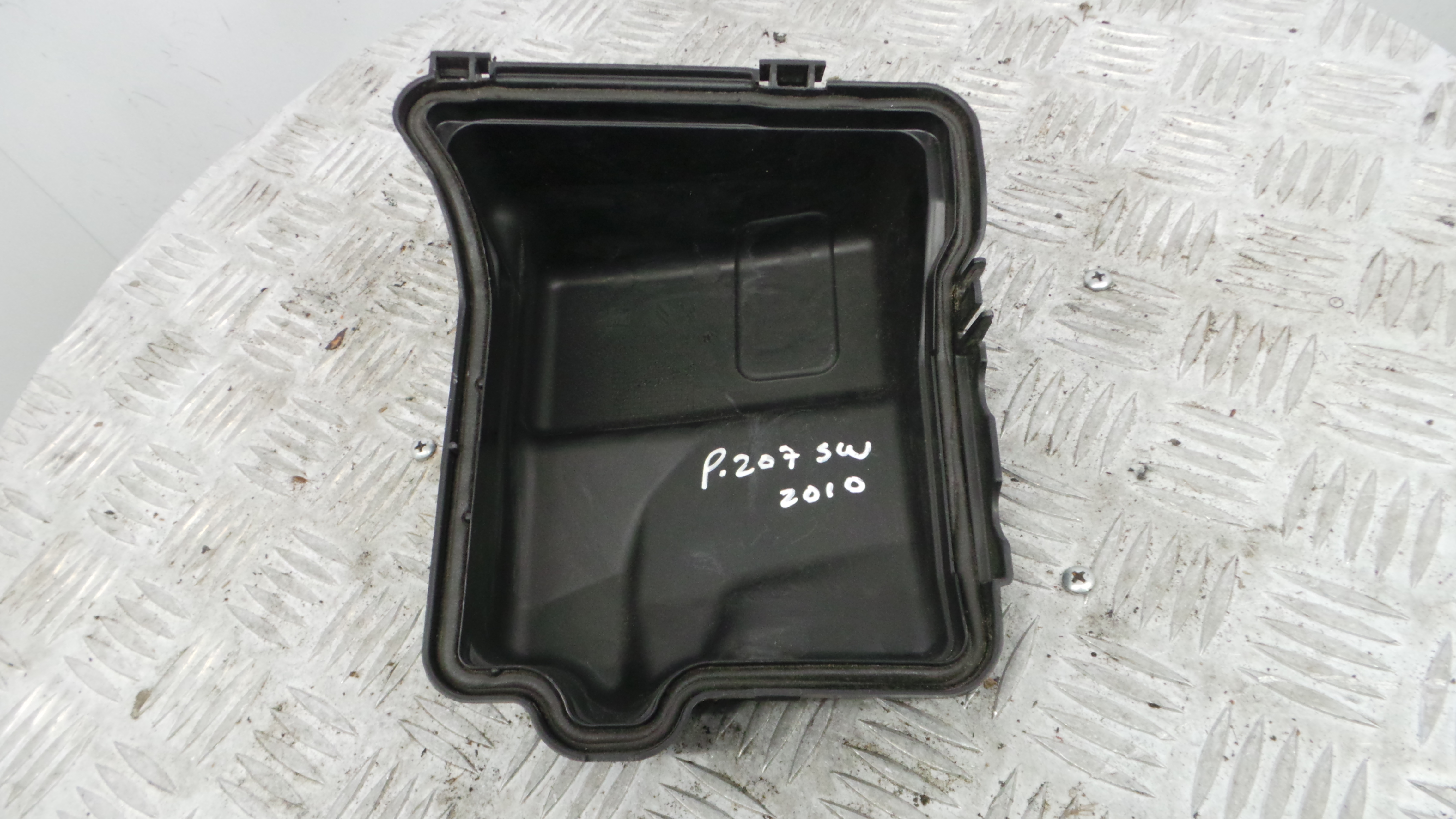 Tampa da Caixa dos Fusíveis 9657287180 - PEUGEOT 207 SW (WK_)-36531702