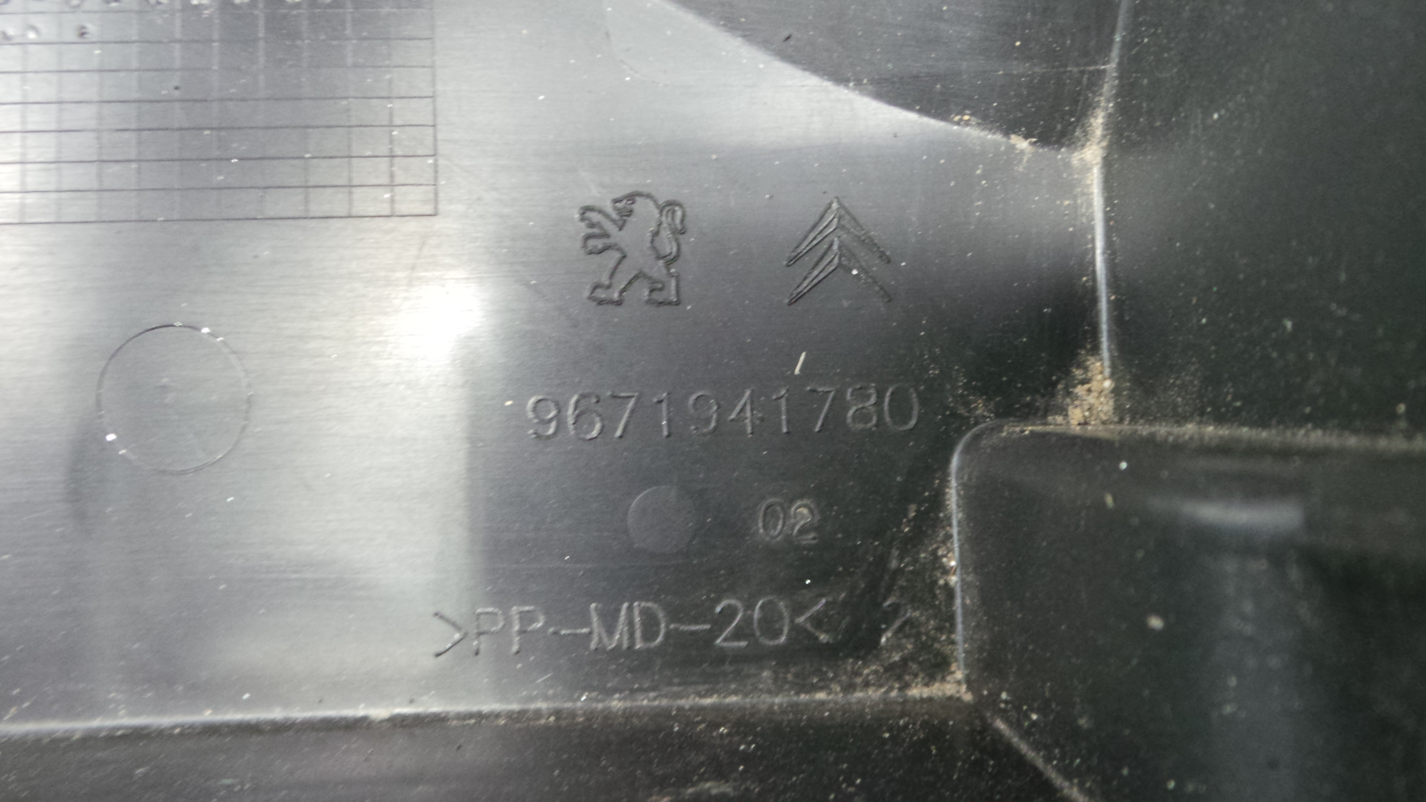 Caixa de Fusiveis 9671941780 - PEUGEOT 208 I (CA_, CC_)-36531756