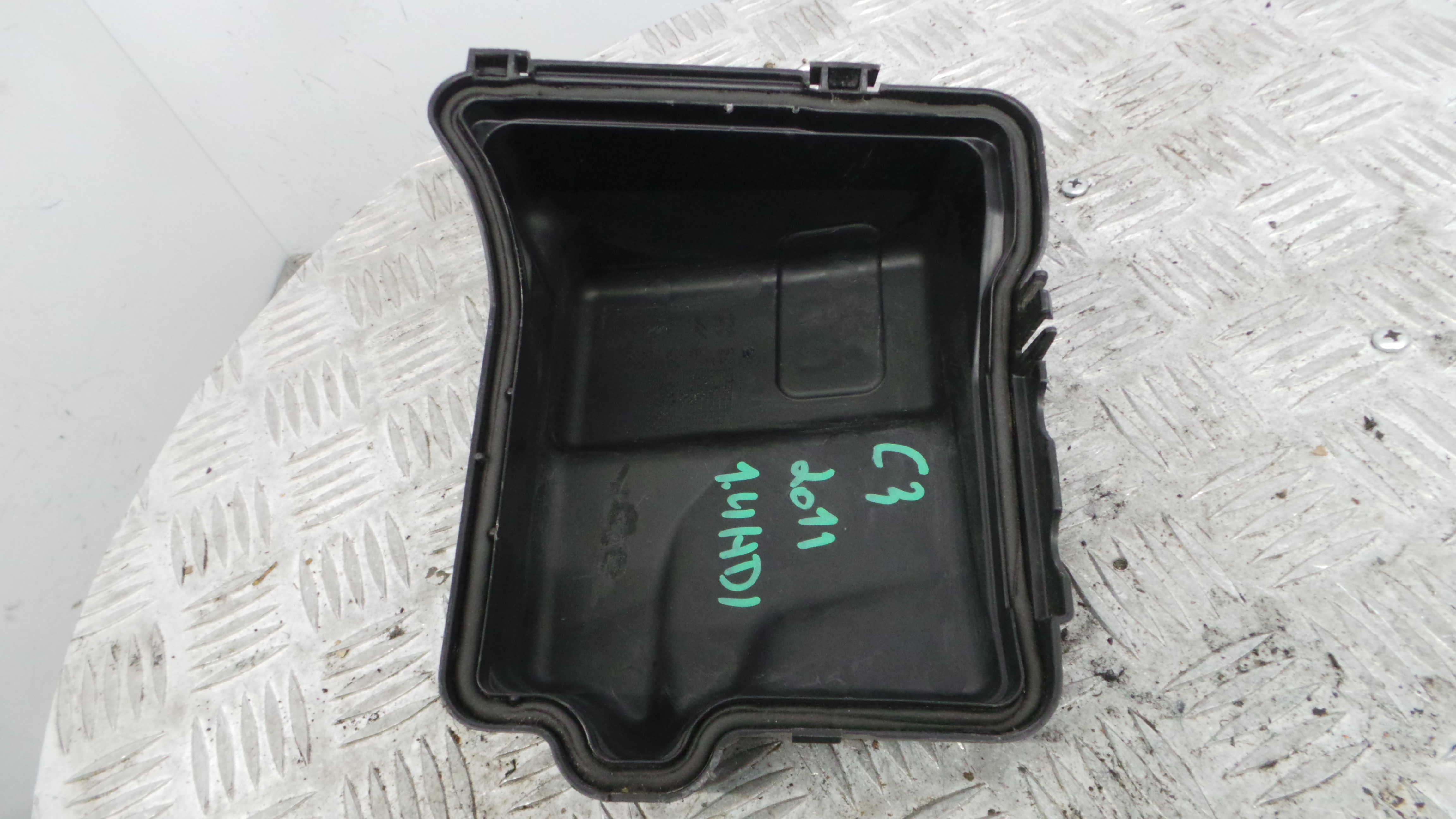 Tampa da Caixa dos Fusíveis 9657287180 - CITROËN C3 II (SC_)-36531762