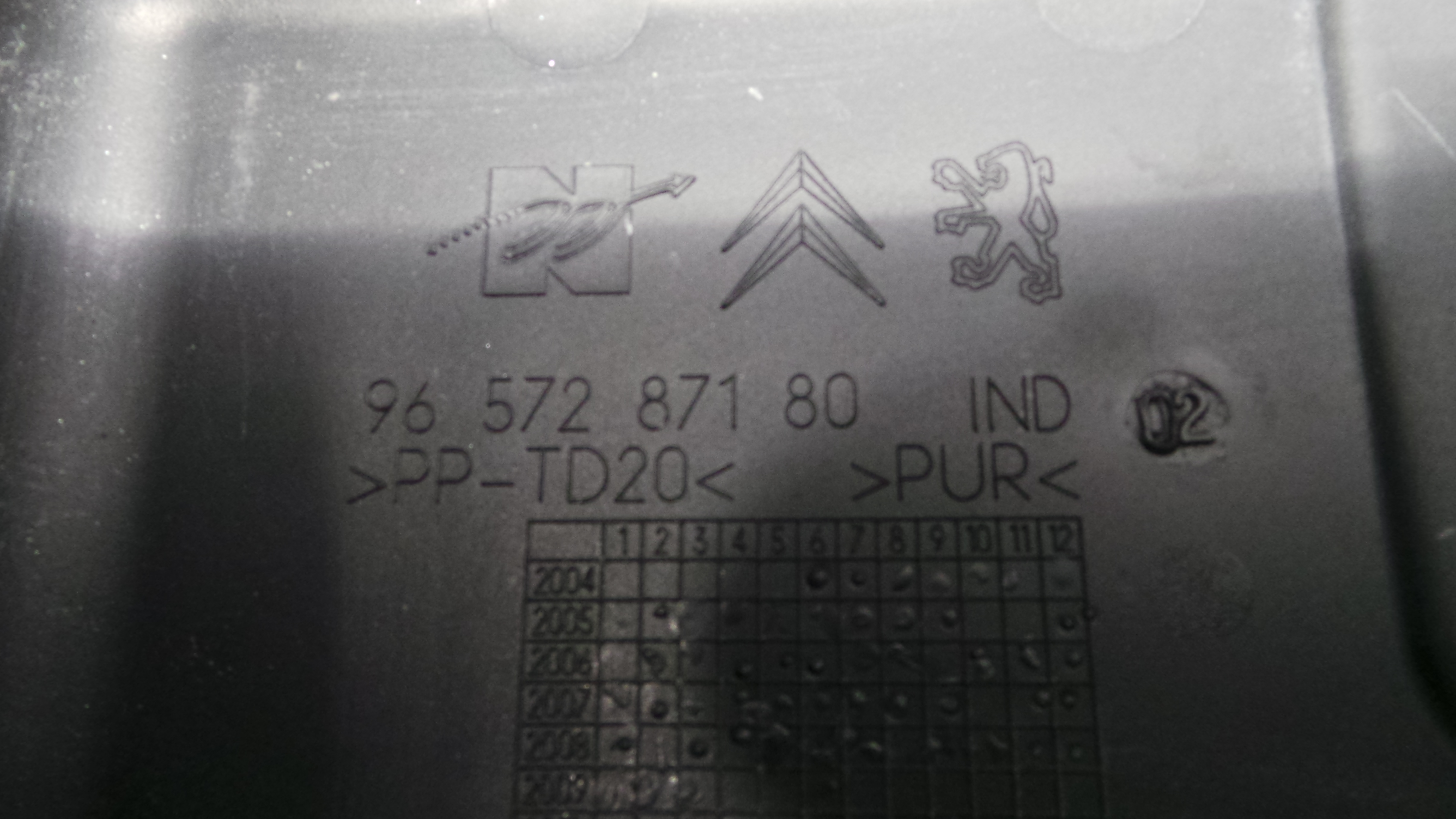 Tampa da Caixa dos Fusíveis 9657287180 - CITROËN C3 II (SC_)-36531762