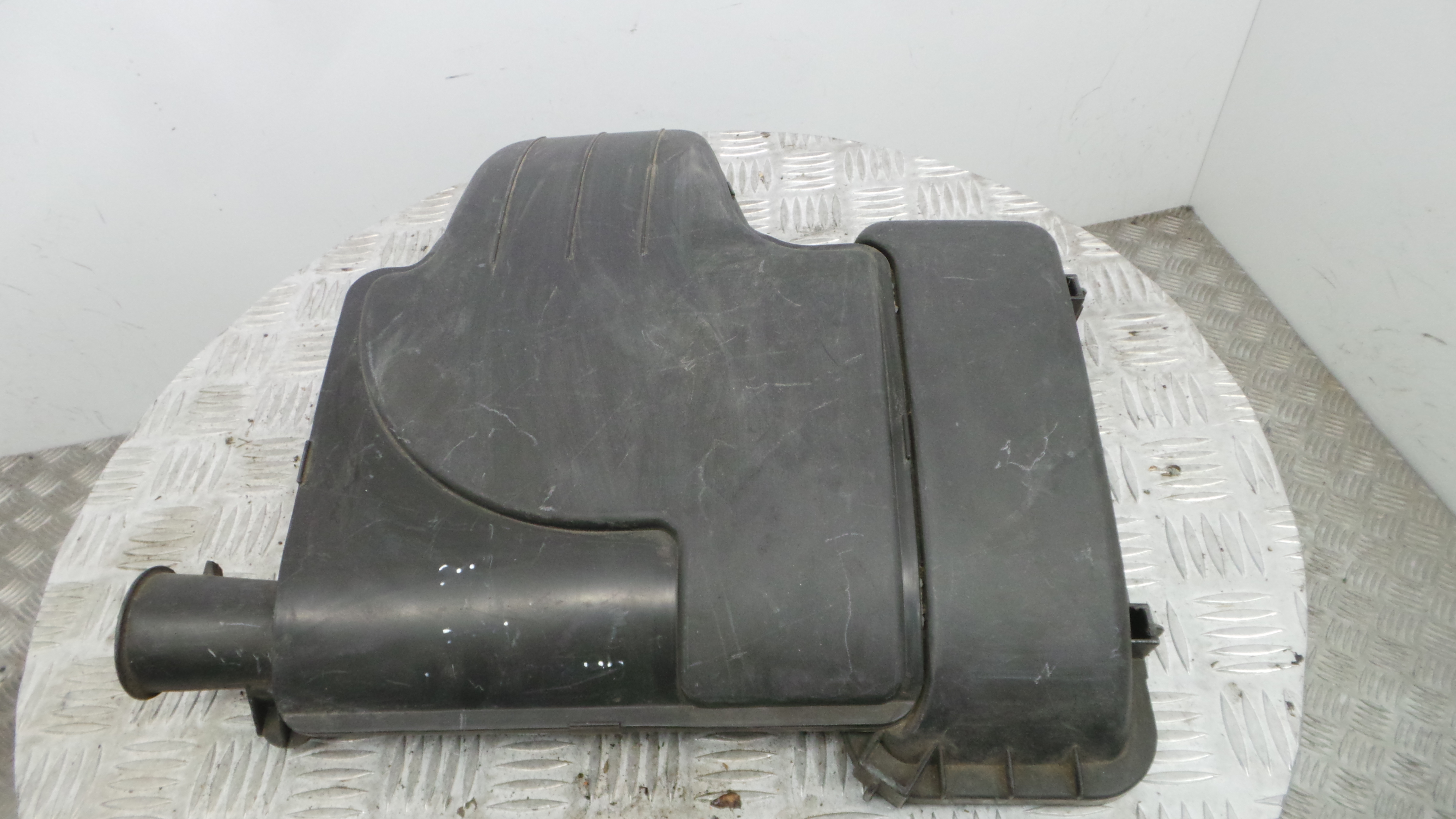 Caixa Filtro de Ar  17705-0Q010 - PEUGEOT 107 (PM_, PN_)-36531765 Caixa Filtro de Ar  17705-0Q010 - PEUGEOT 107 (PM_, PN_)-36531765