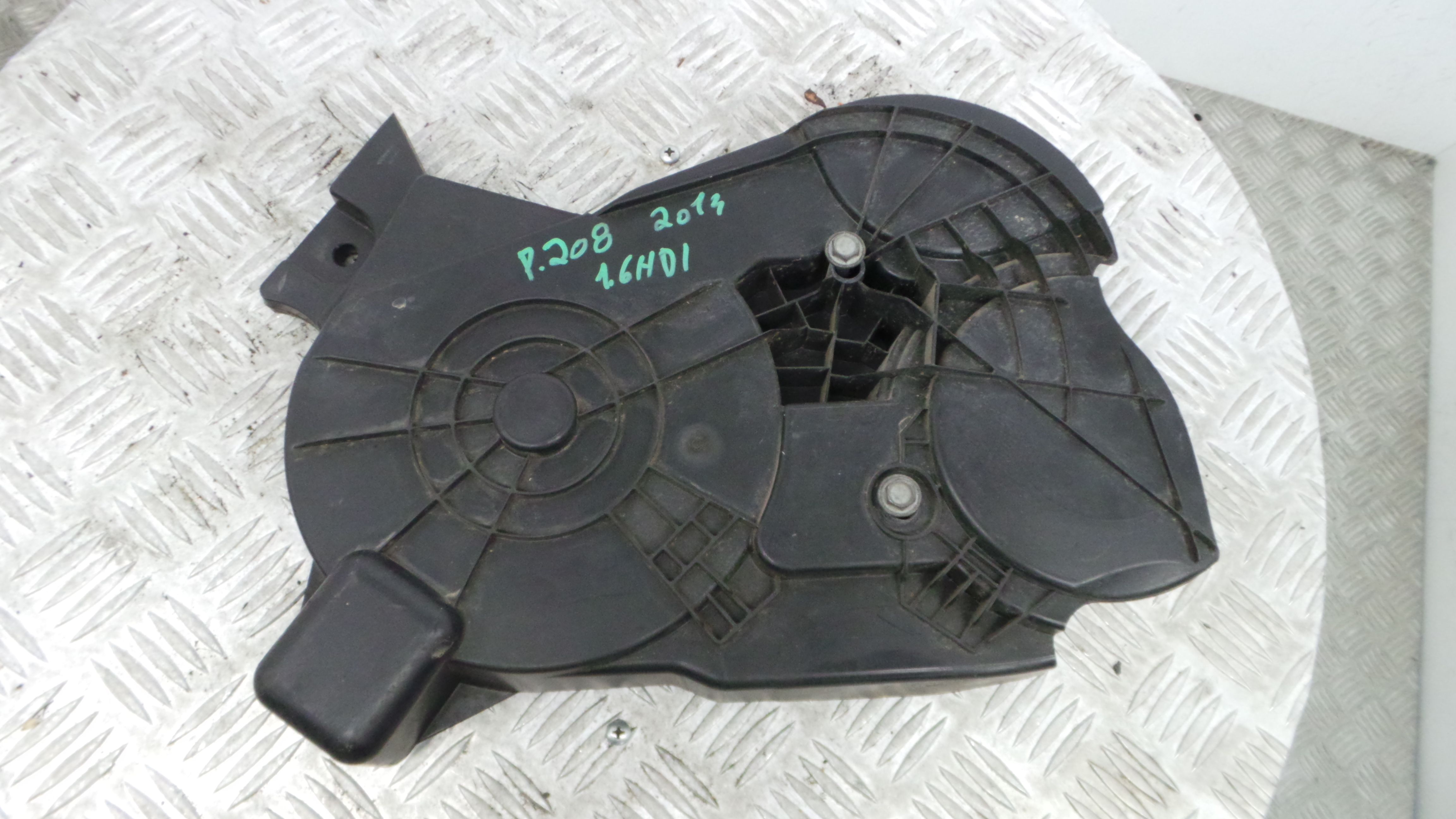 Tampa da distribuição 9677597580 - PEUGEOT 208 I (CA_, CC_)-36531895