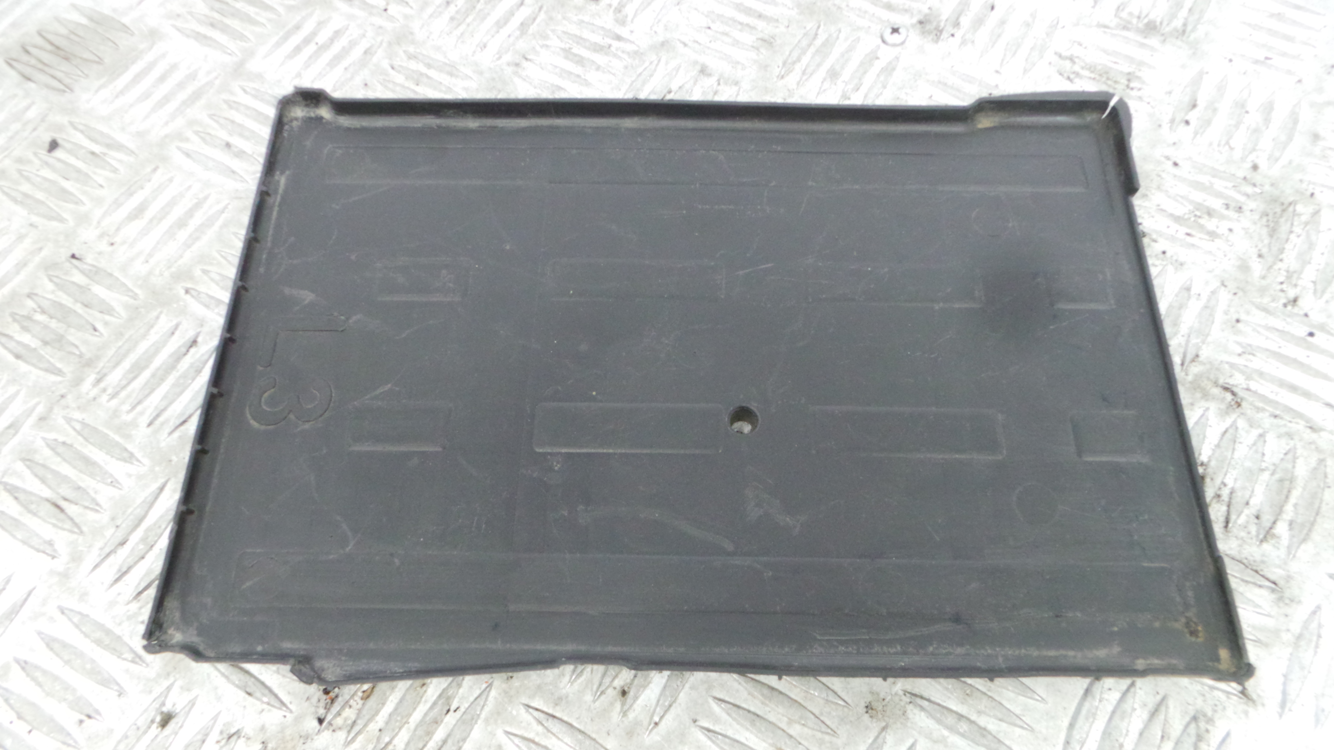 Base da Bateria 9806108580 - PEUGEOT 308 II (LB_, LP_, LW_, LH_, L3_)-36531901 Base da Bateria 9806108580 - PEUGEOT 308 II (LB_, LP_, LW_, LH_, L3_)-36531901