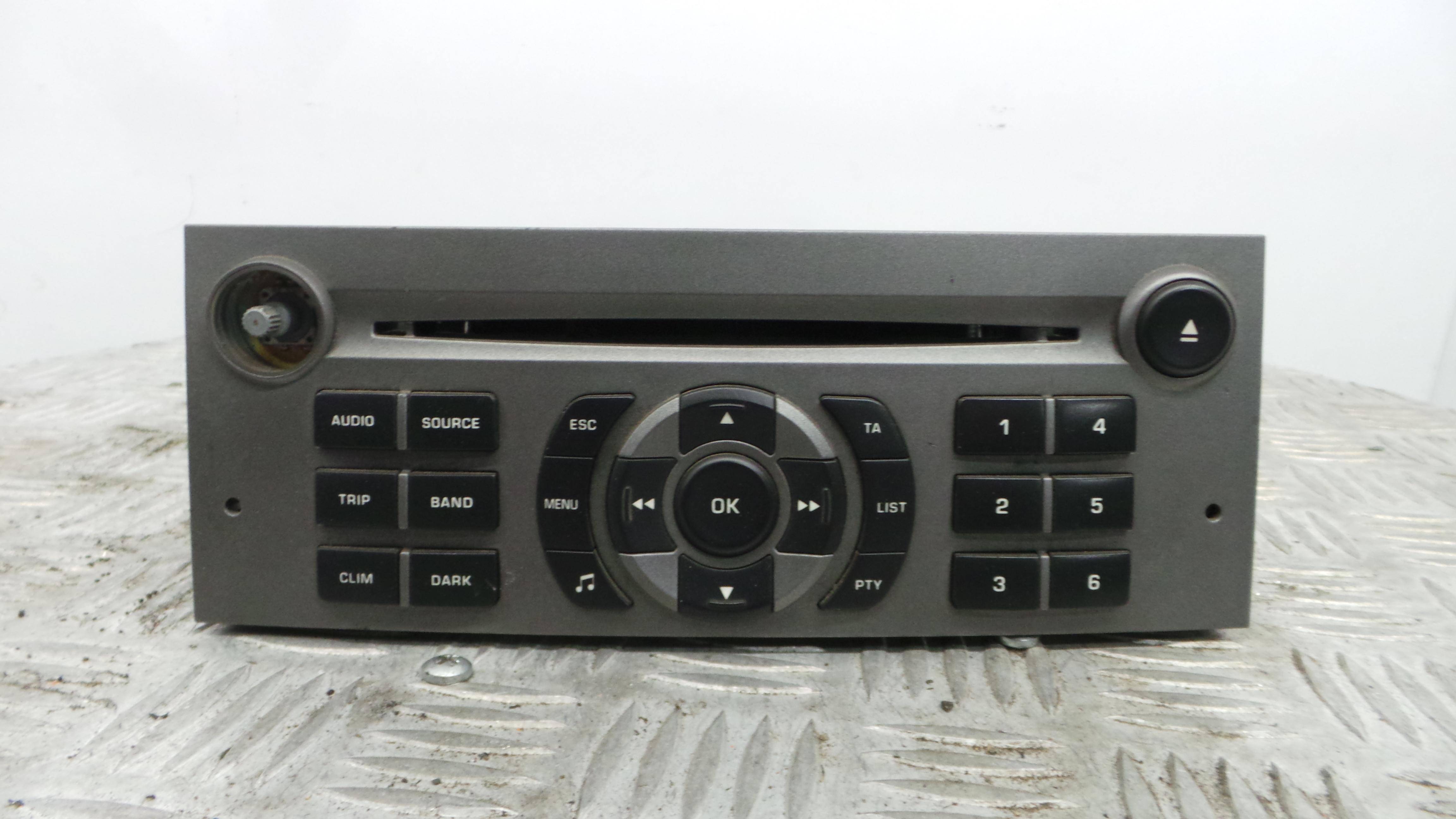 Auto-rádios  - PEUGEOT 407 (6D_)-36537469