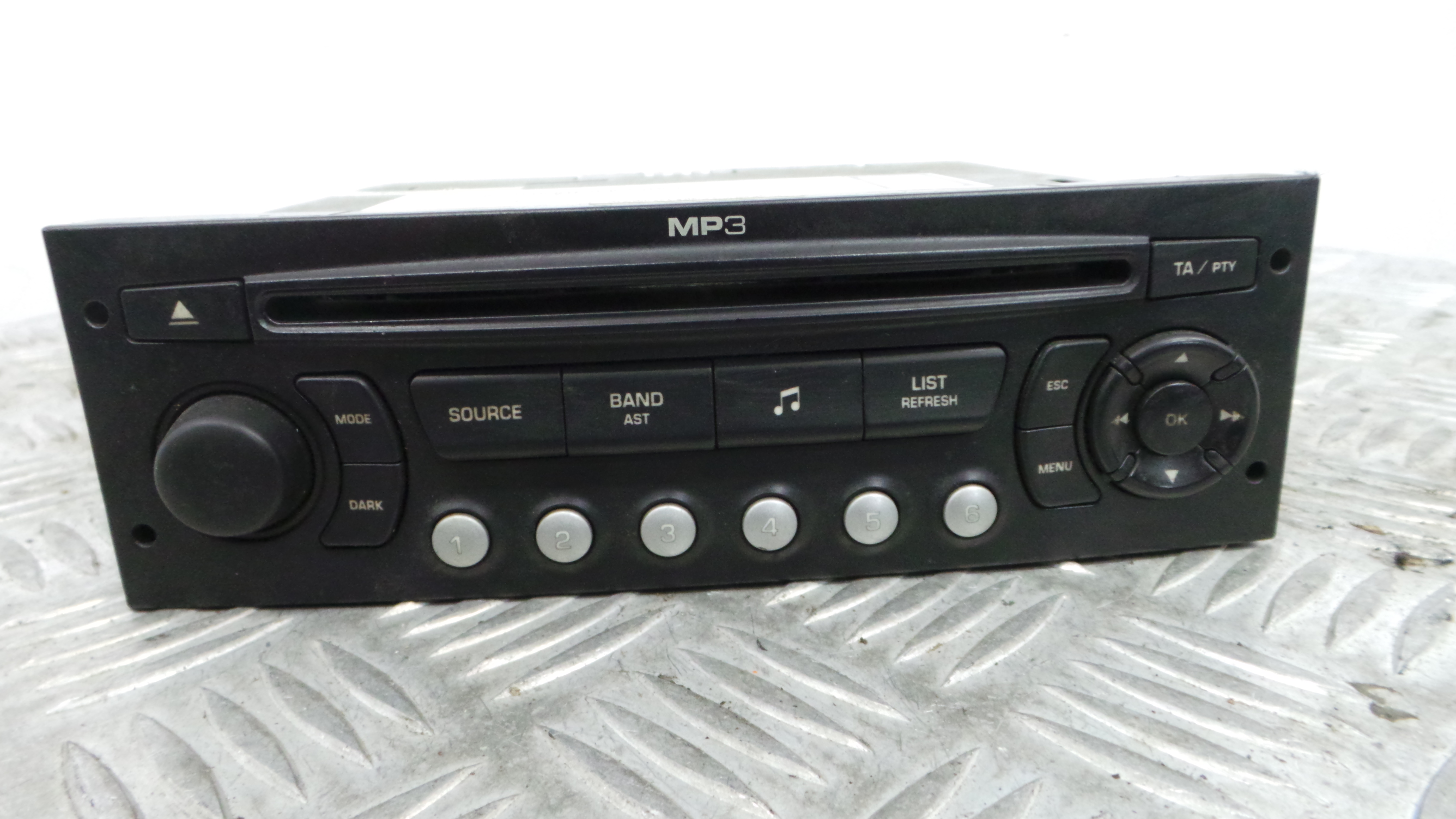 Auto-rádios 9660647077 - CITROËN C4 I (LC_)-36537504 Auto-rádios 9660647077 - CITROËN C4 I (LC_)-36537504