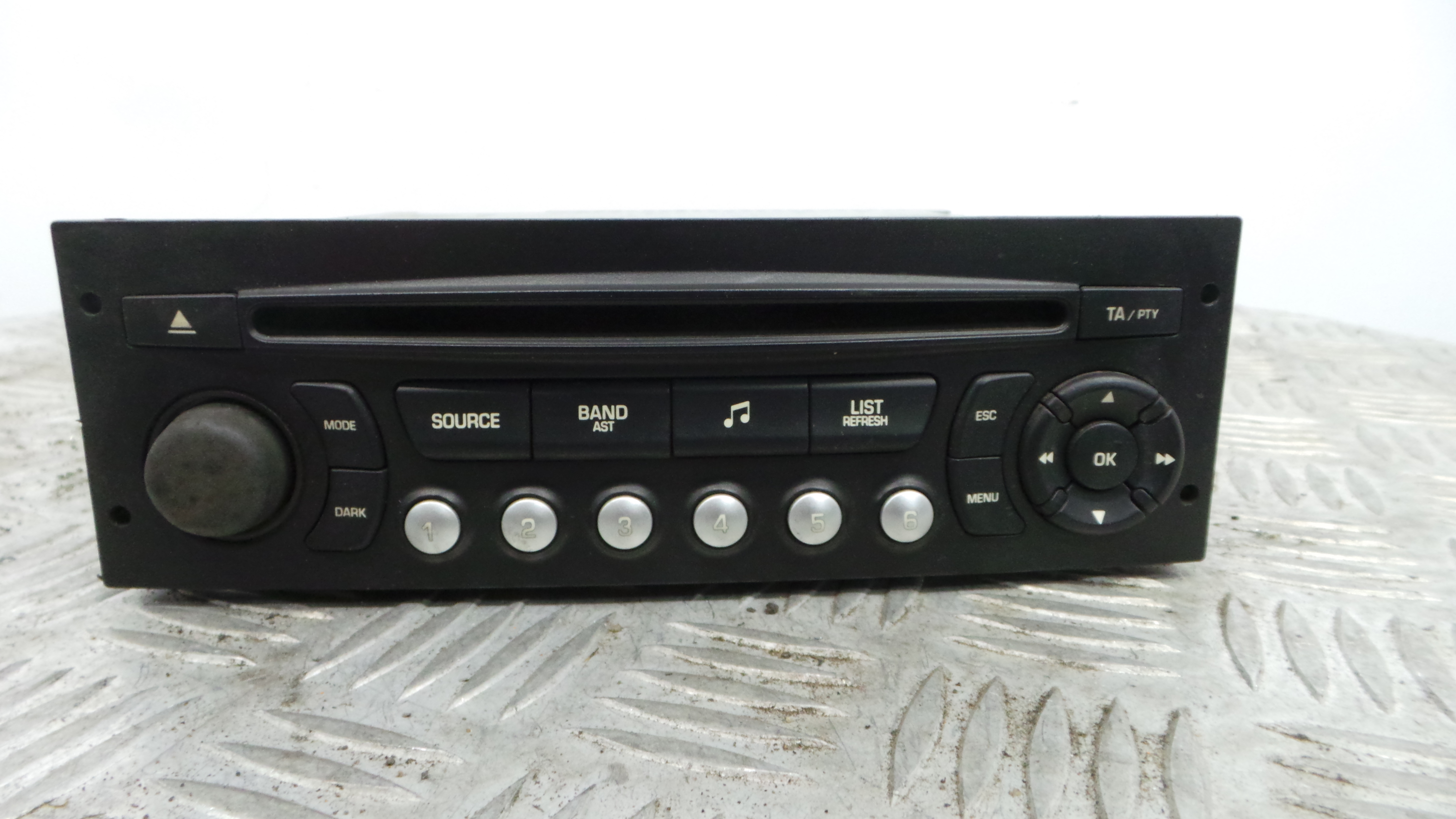 Auto-rádios 96750215XT - PEUGEOT 207 (WA_, WC_), 207/207+ (WA_, WC_)-36537632 Auto-rádios 96750215XT - PEUGEOT 207 (WA_, WC_), 207/207+ (WA_, WC_)-36537632