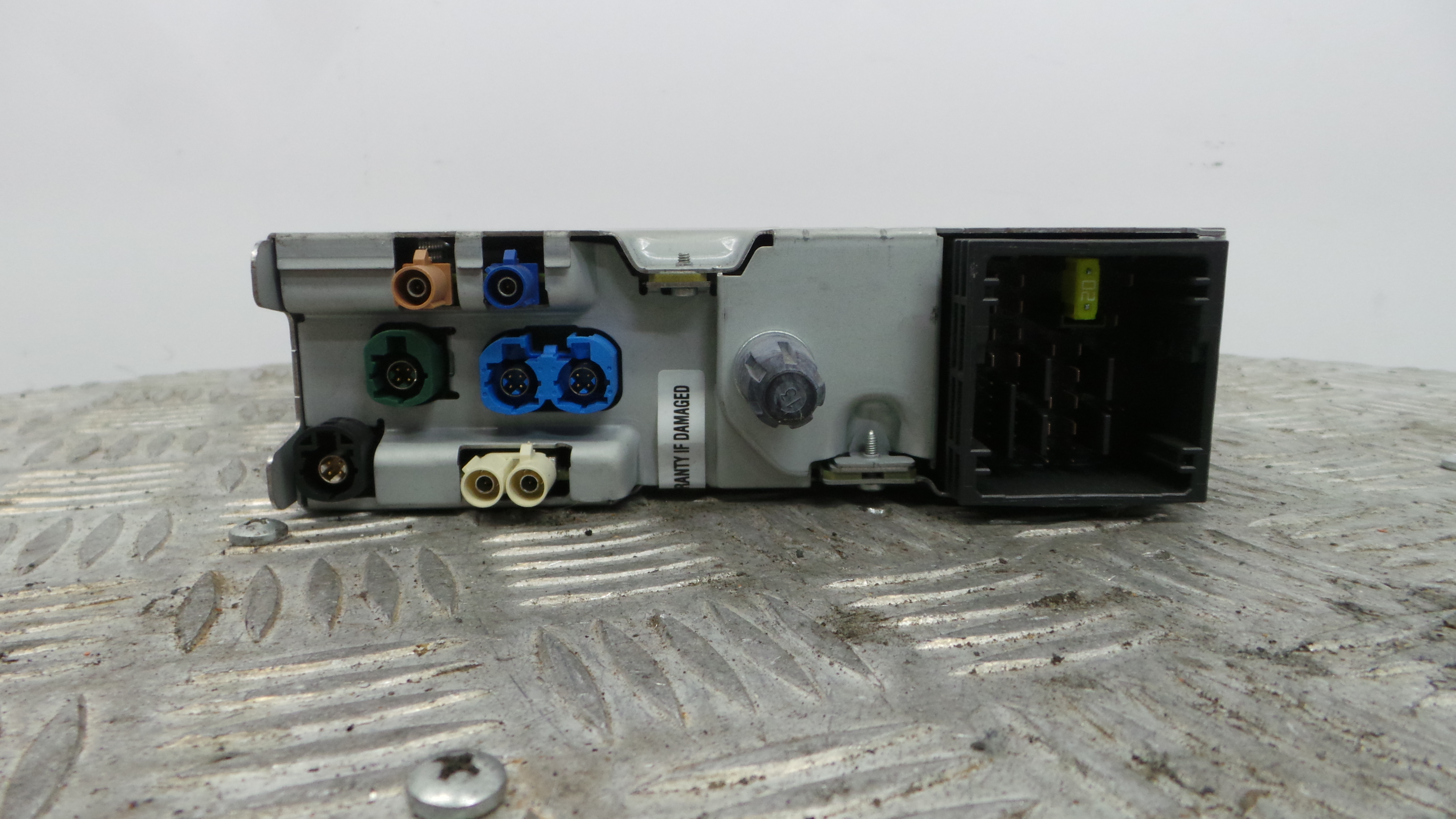 Auto-rádios 9821908980 - PEUGEOT 308 II (LB_, LP_, LW_, LH_, L3_)-36537805