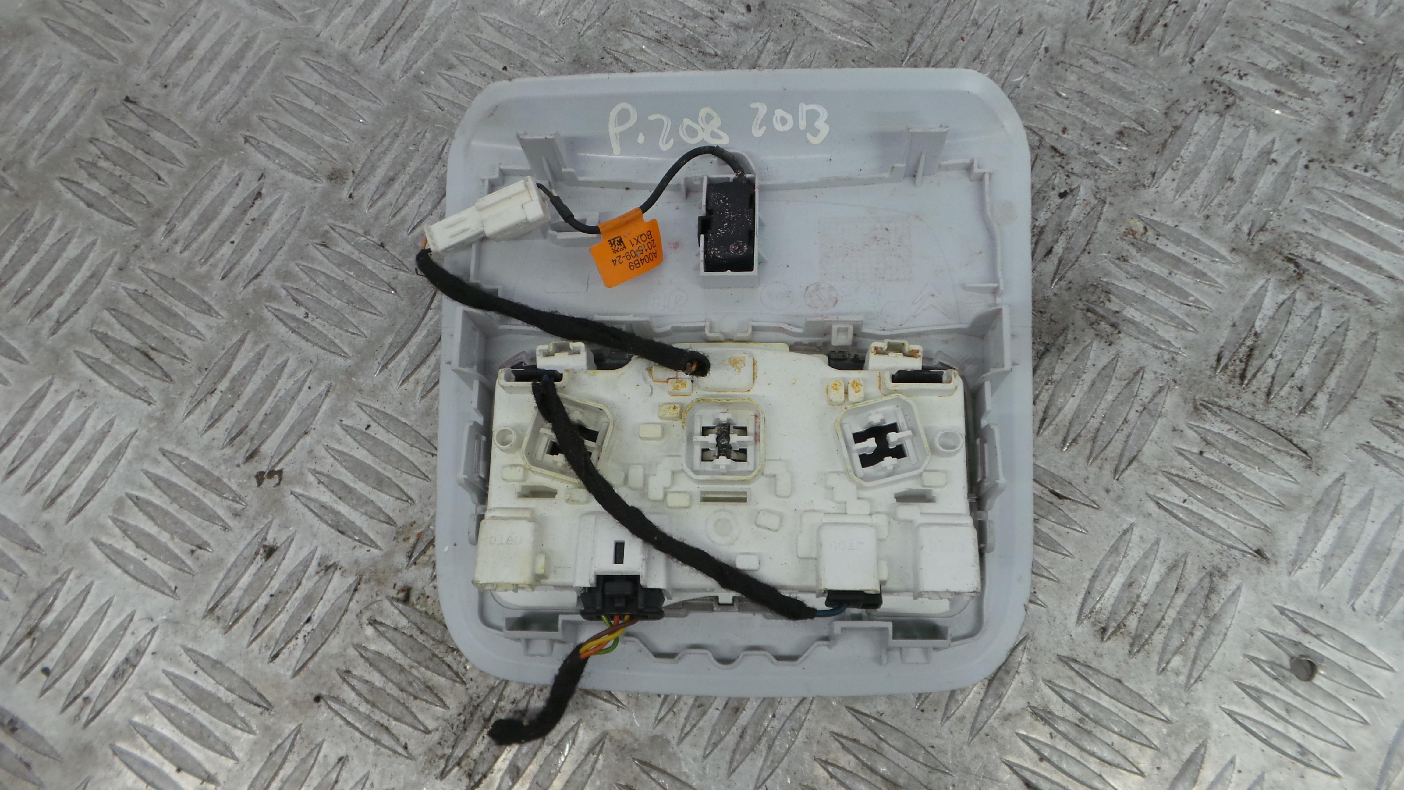 Plafonier Teto 9674441377 - PEUGEOT 208 I (CA_, CC_)-36538558