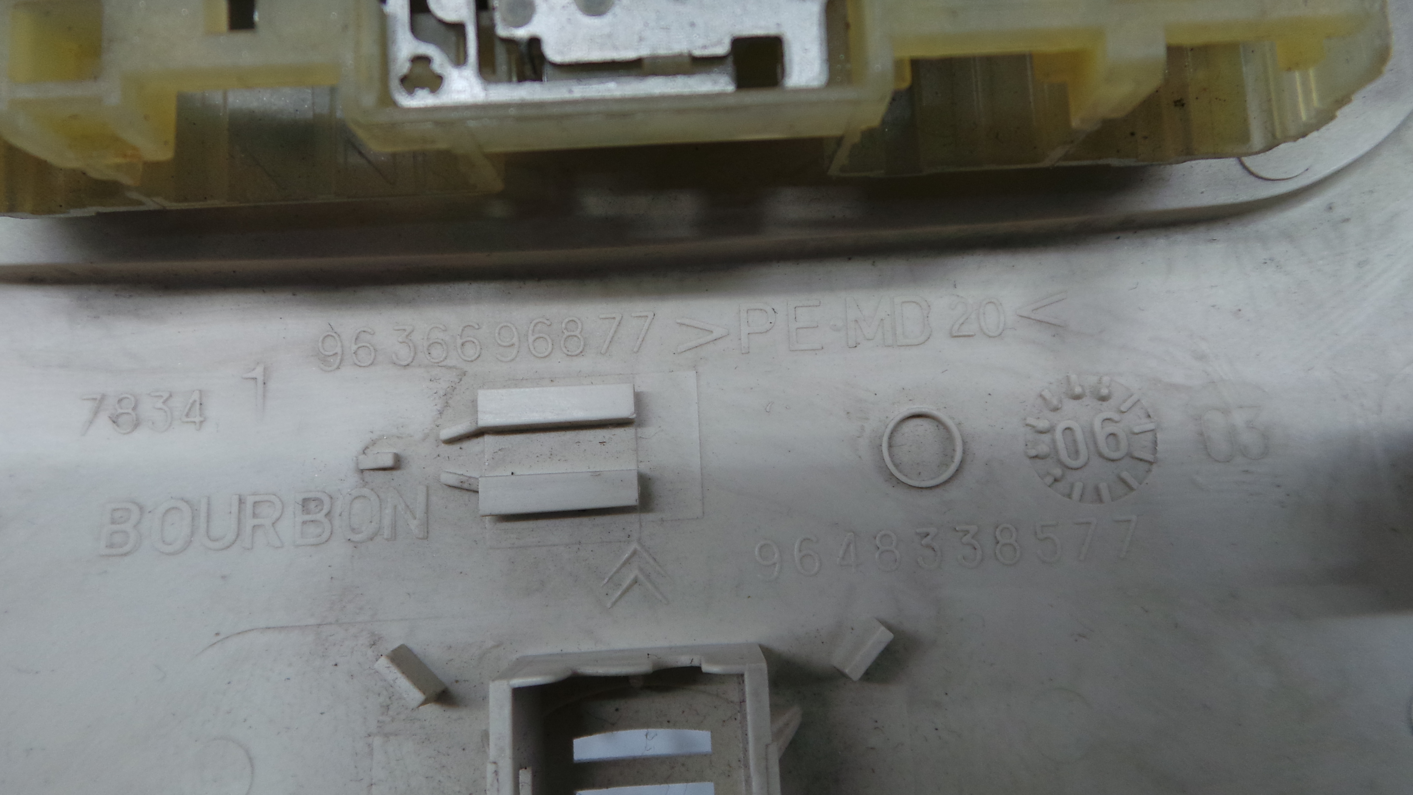 Plafonier Teto 9636696877 - CITROËN C4 I (LC_)-36538611