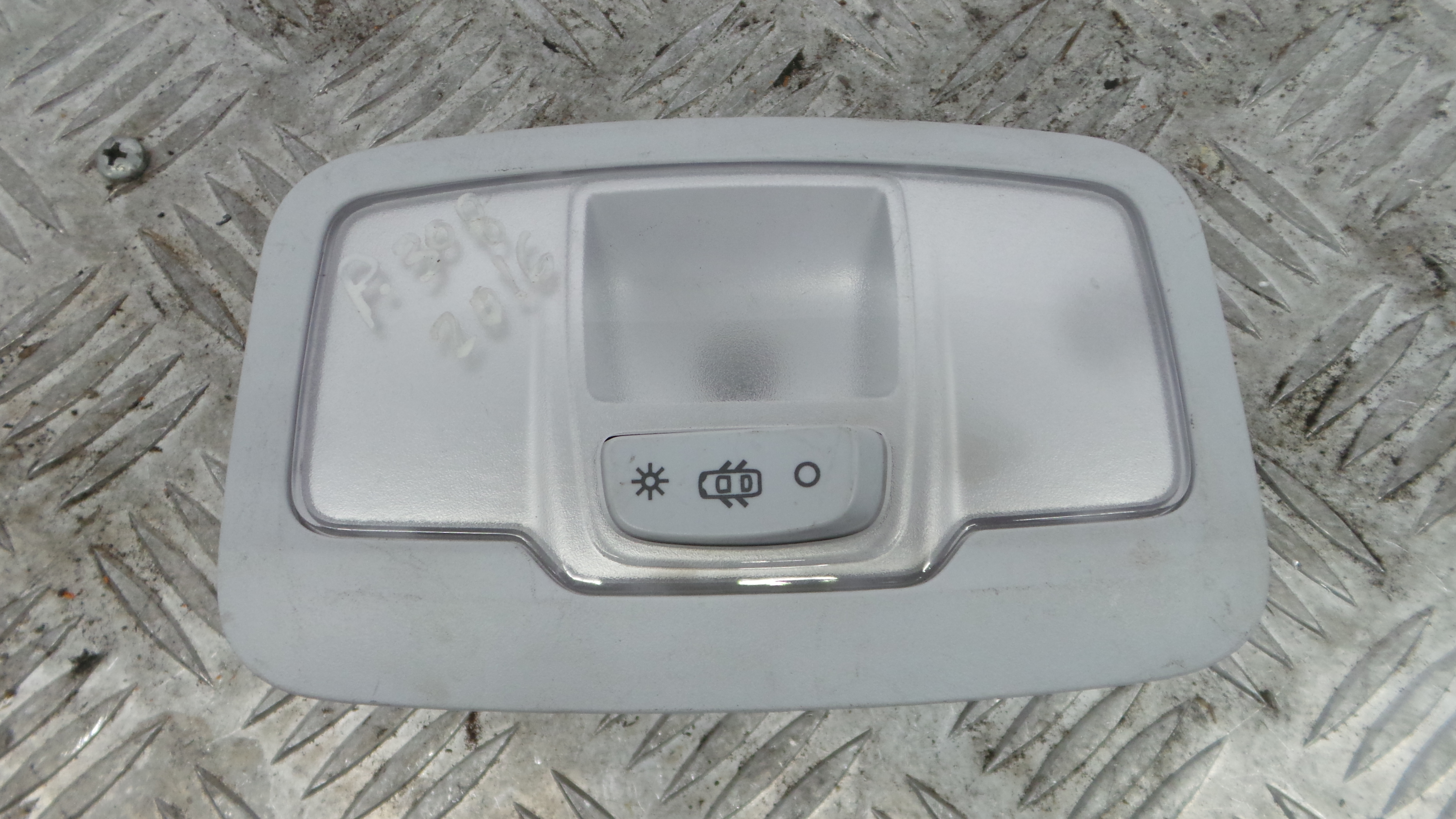 Plafonier Teto 96781443PR - PEUGEOT 308 II (LB_, LP_, LW_, LH_, L3_)-36538769 Plafonier Teto 96781443PR - PEUGEOT 308 II (LB_, LP_, LW_, LH_, L3_)-36538769