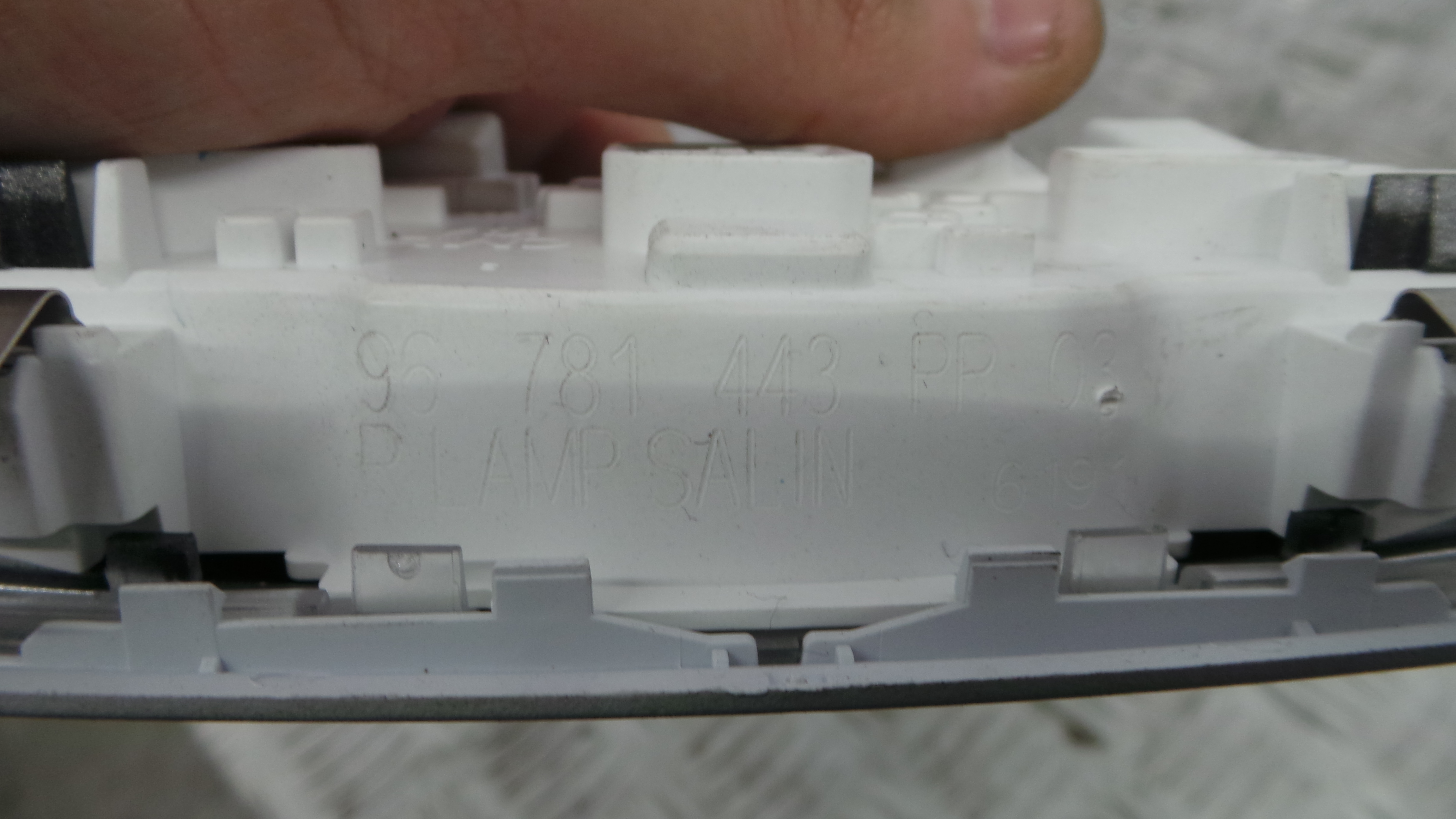 Plafonier Teto 96781443PR - PEUGEOT 308 II (LB_, LP_, LW_, LH_, L3_)-36538769